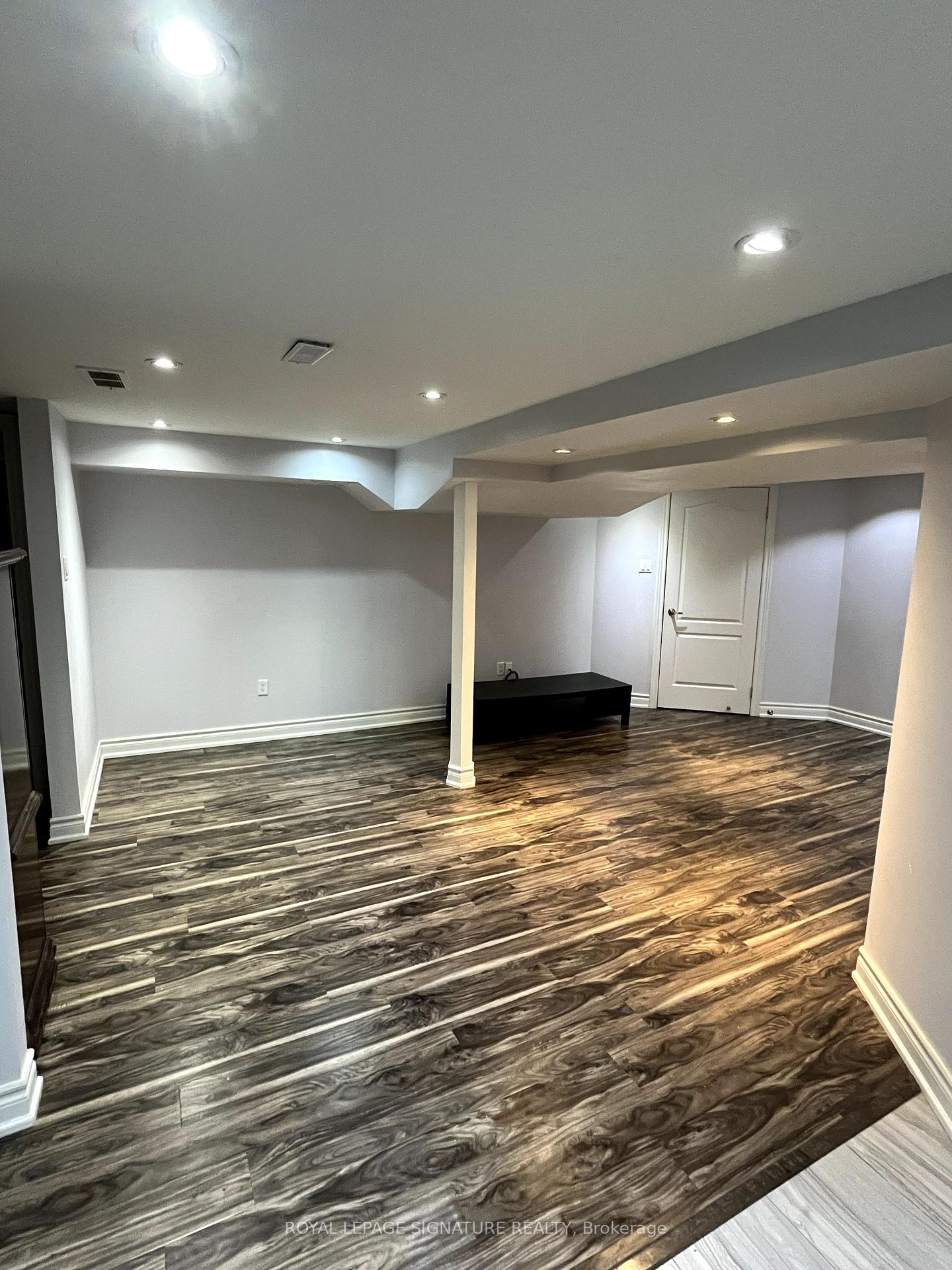 Photo 4 of Unit Bsmt, 28A Cedar Brae Boulevard, Scarborough, Eglinton East — HOMEH