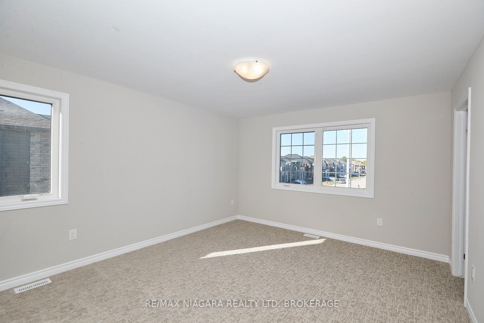 Photo 15 of 226 Bethune Avenue, Welland, Lincoln/Crowland — HOMEH