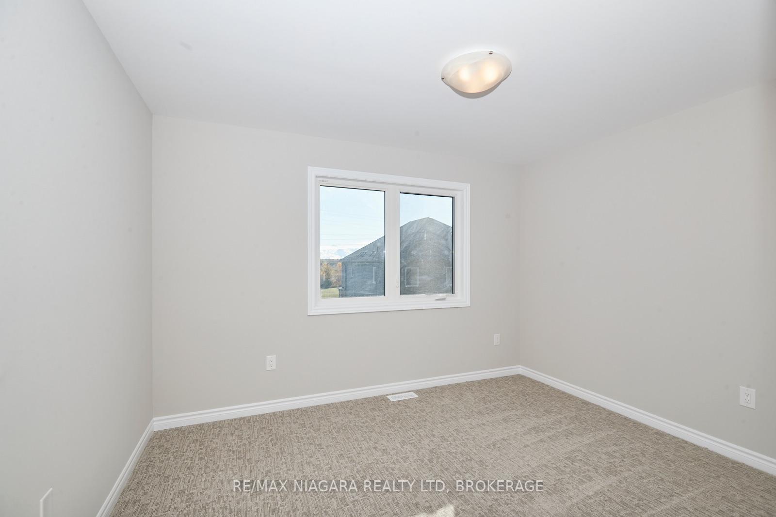 Photo 23 of 226 Bethune Avenue, Welland, Lincoln/Crowland — HOMEH