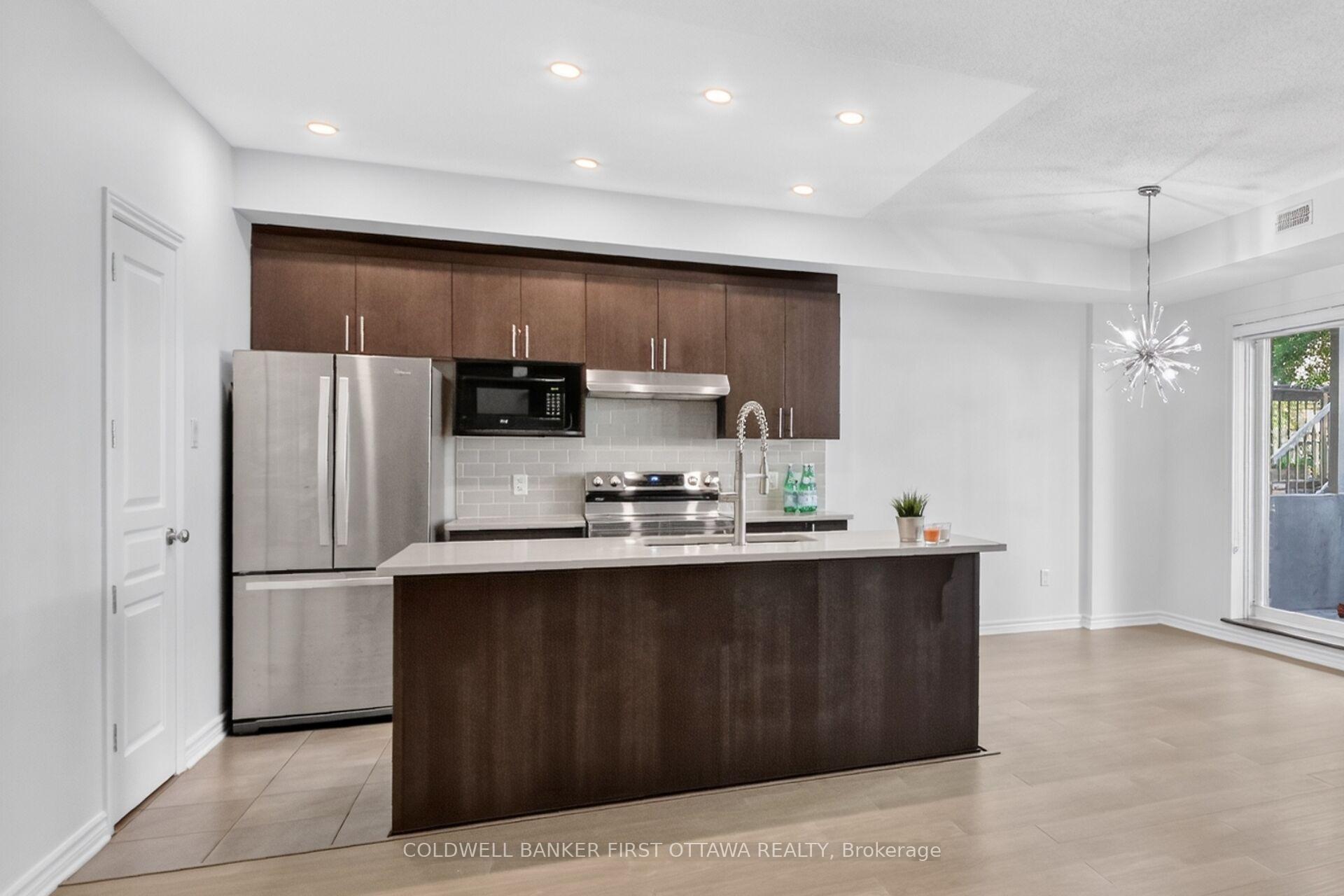 Photo 9 of Unit B, 55 Tayside Private, Ottawa, Barrhaven - Longfields — HOMEH