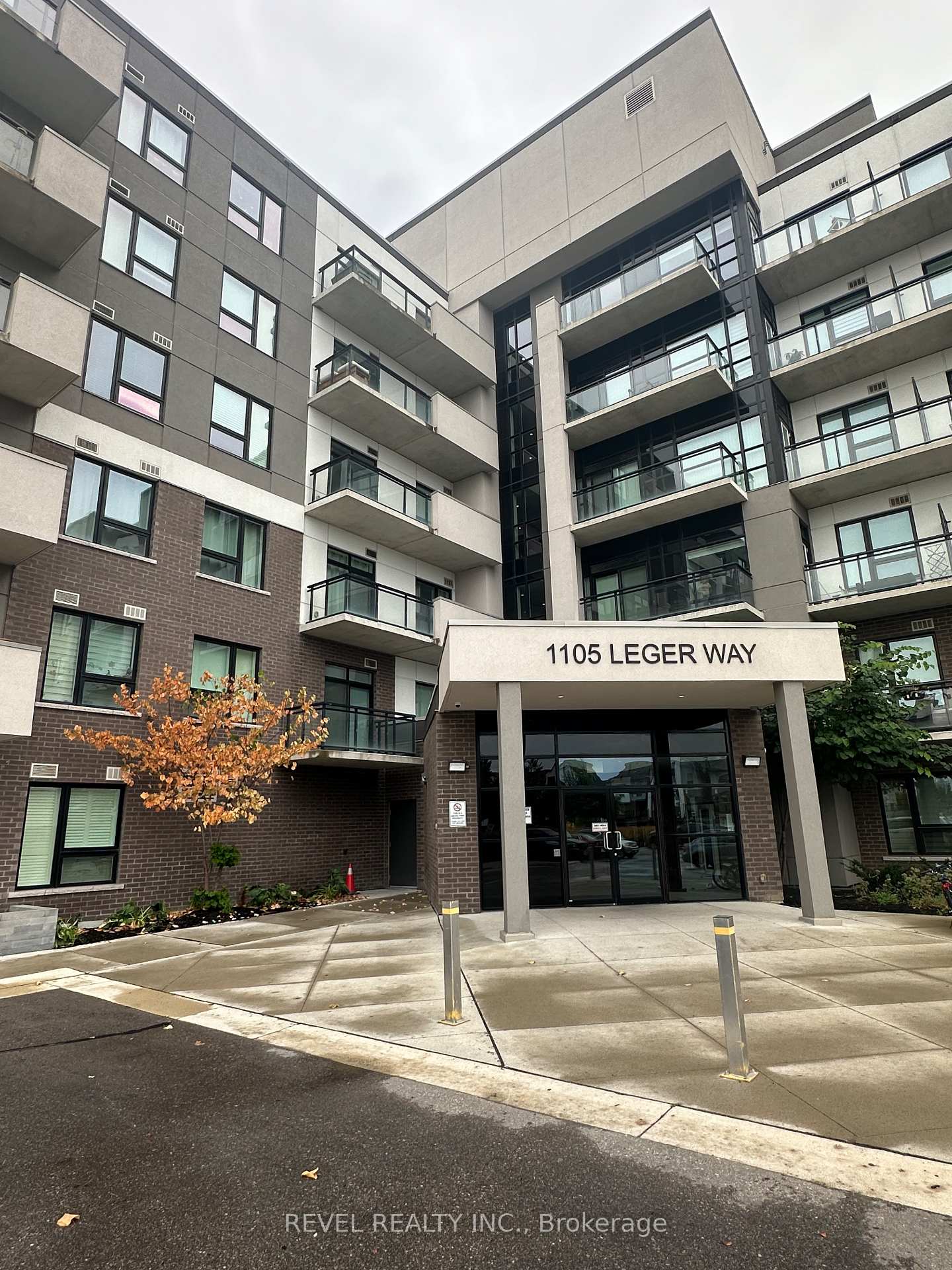 Front of Unit 213, 1105 Leger Way