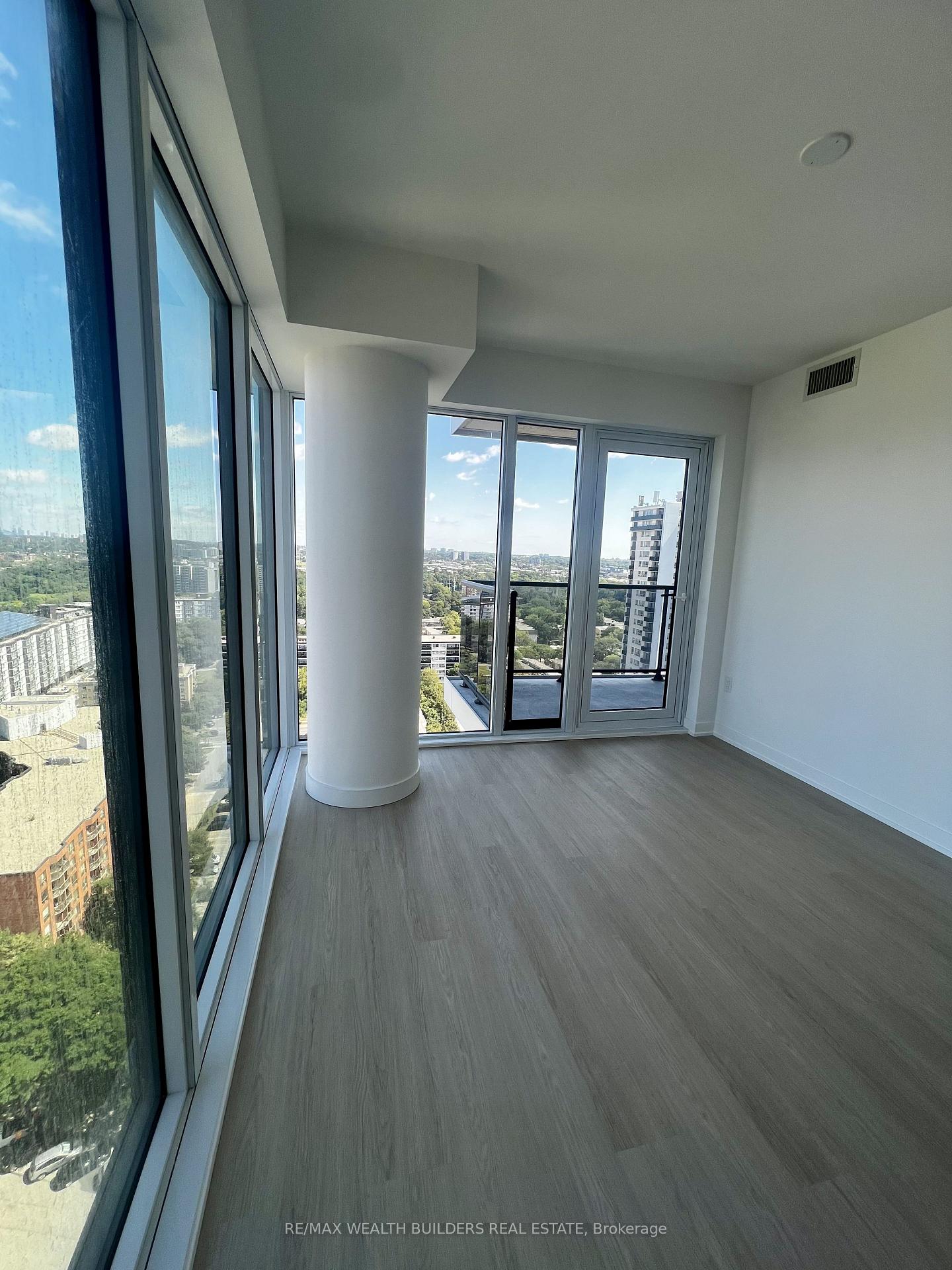 Photo 4 of Unit 2205, 15 David Salomon Drive, Toronto, Flemingdon Park — HOMEH