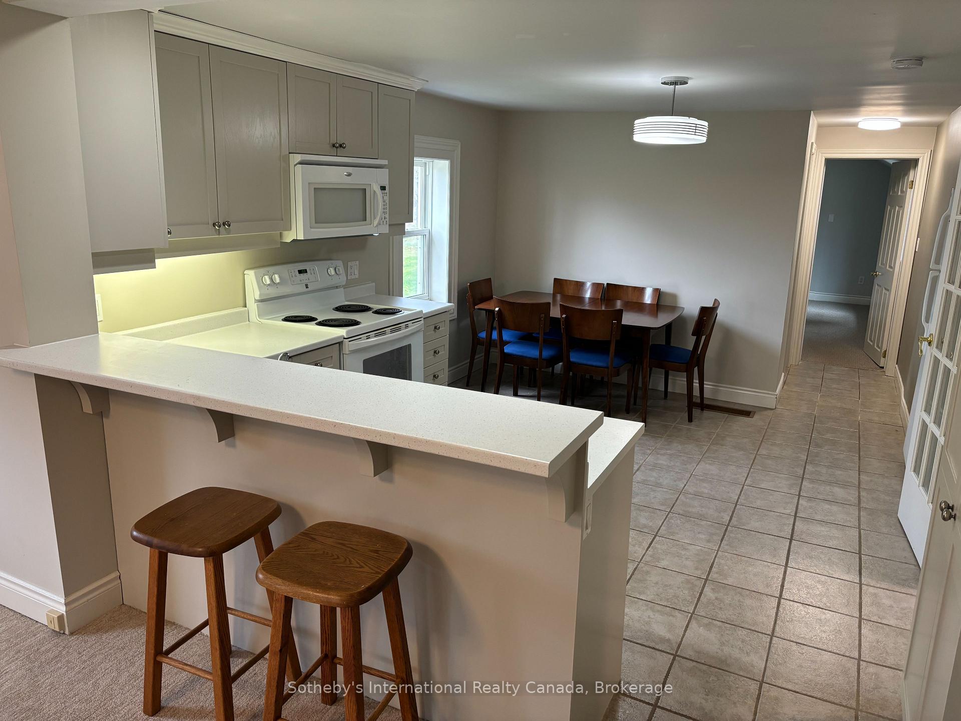 Photo 6 of 303 Oak Street, Collingwood — HOMEH