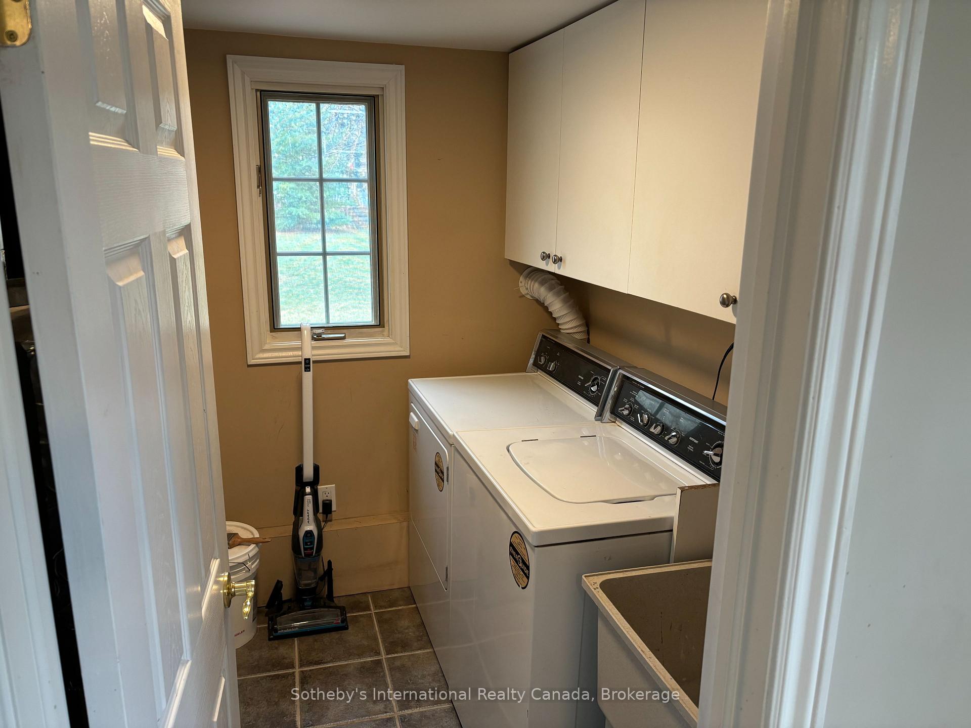 Photo 18 of 303 Oak Street, Collingwood — HOMEH