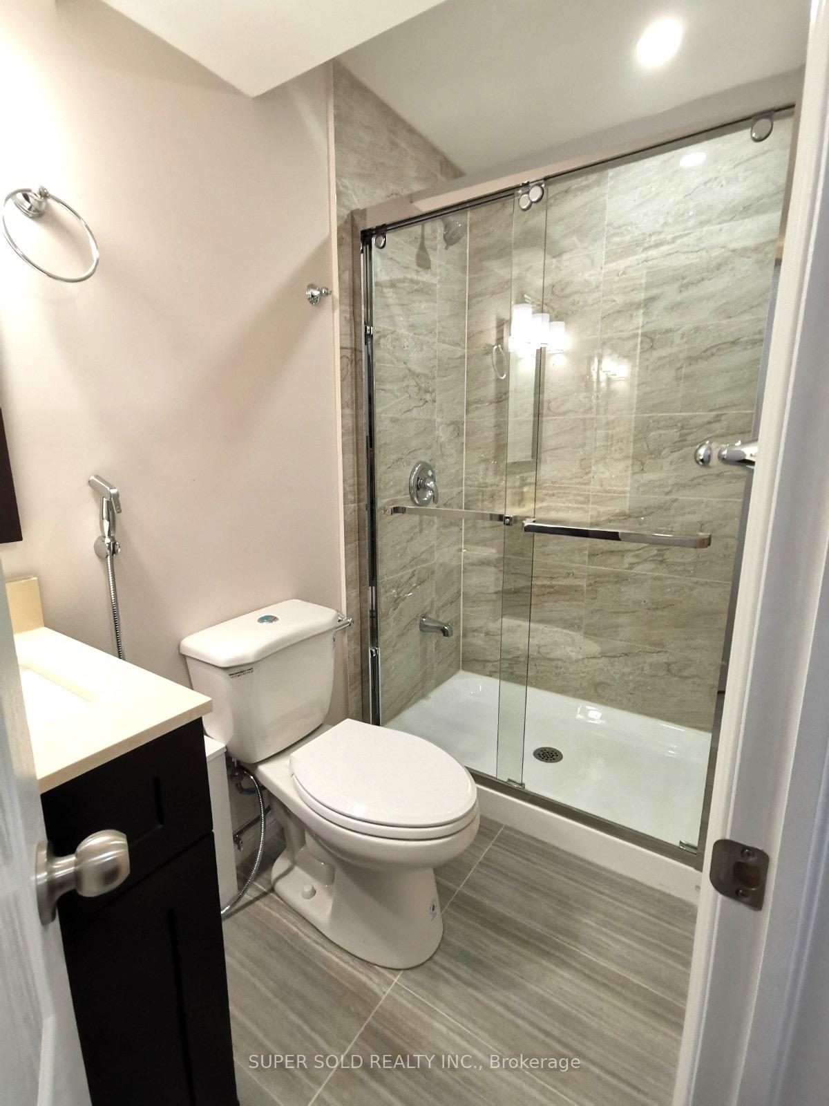 Photo 8 of Unit Basement B, 3910 Mayla Drive, Mississauga, Churchill Meadows — HOMEH