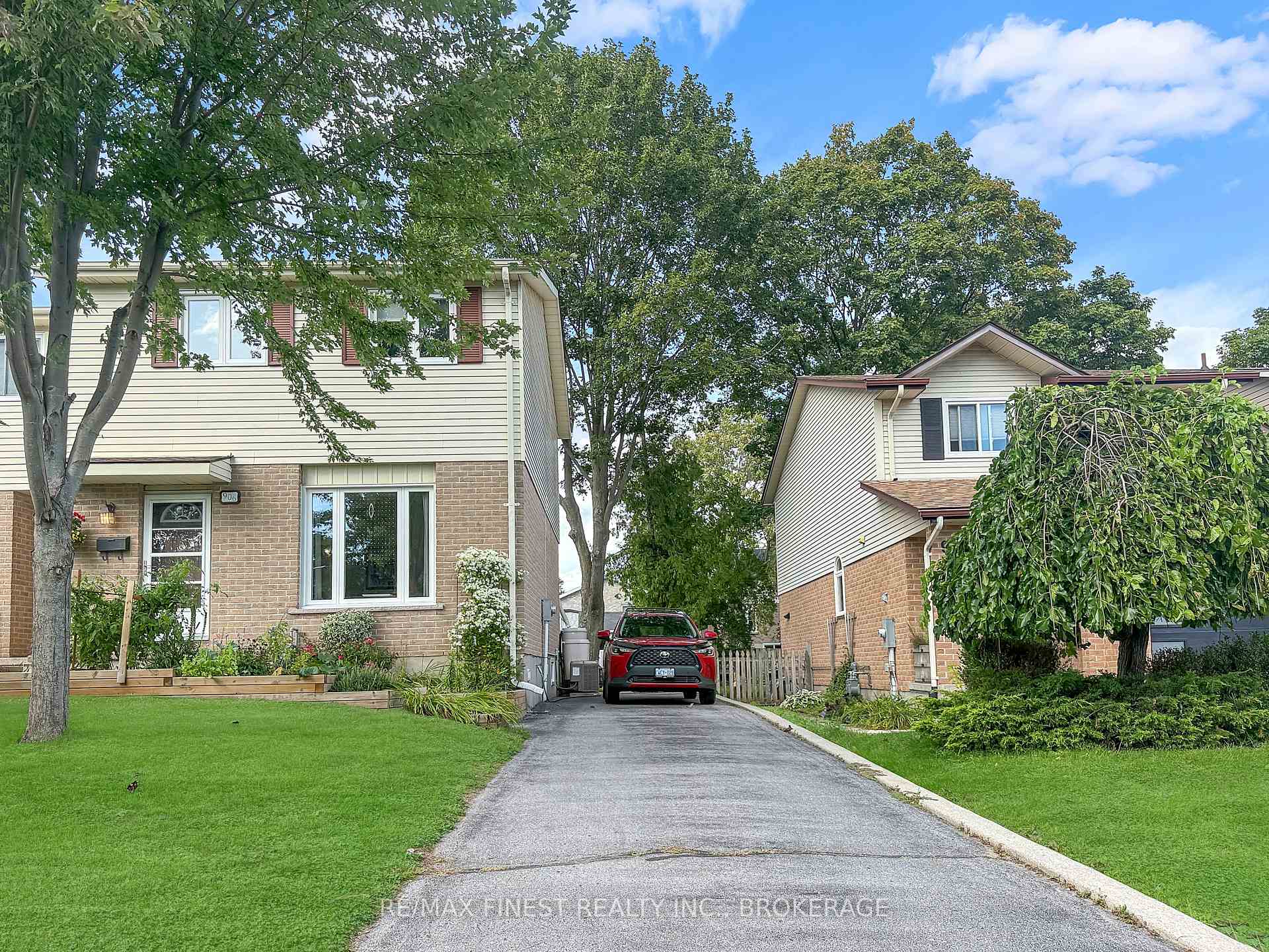 Photo 2 of 906 Purcell Crescent, Kingston, North of Taylor-Kidd Blvd — HOMEH