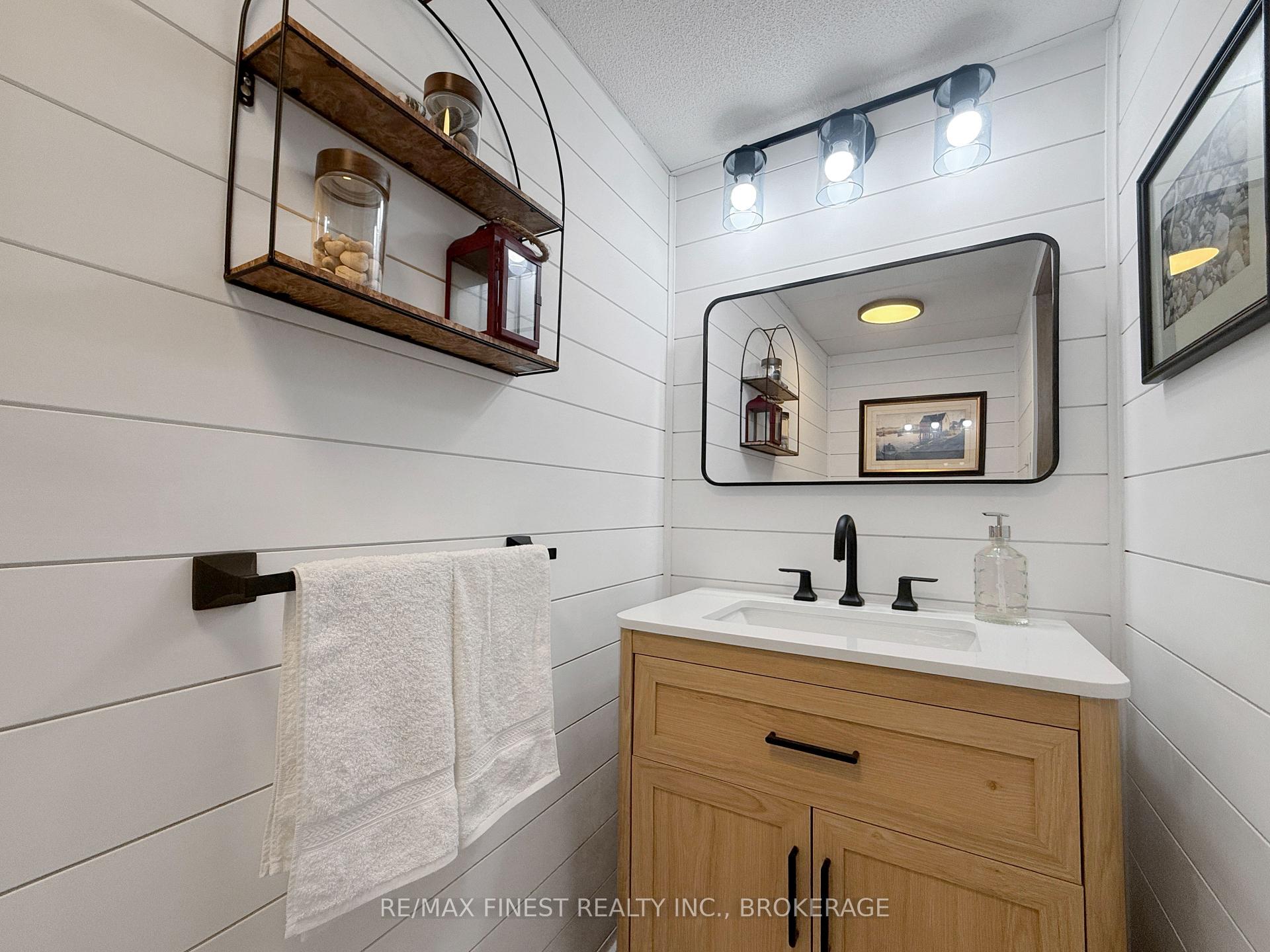 Photo 22 of 906 Purcell Crescent, Kingston, North of Taylor-Kidd Blvd — HOMEH