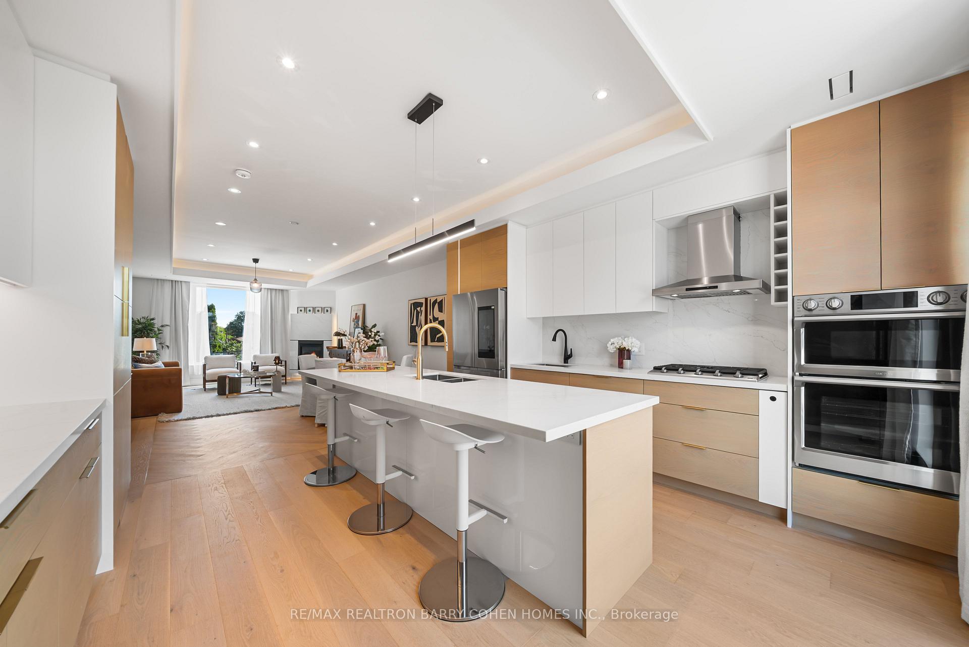 Photo 7 of 33 Lanark Avenue, Toronto, Oakwood Village — HOMEH