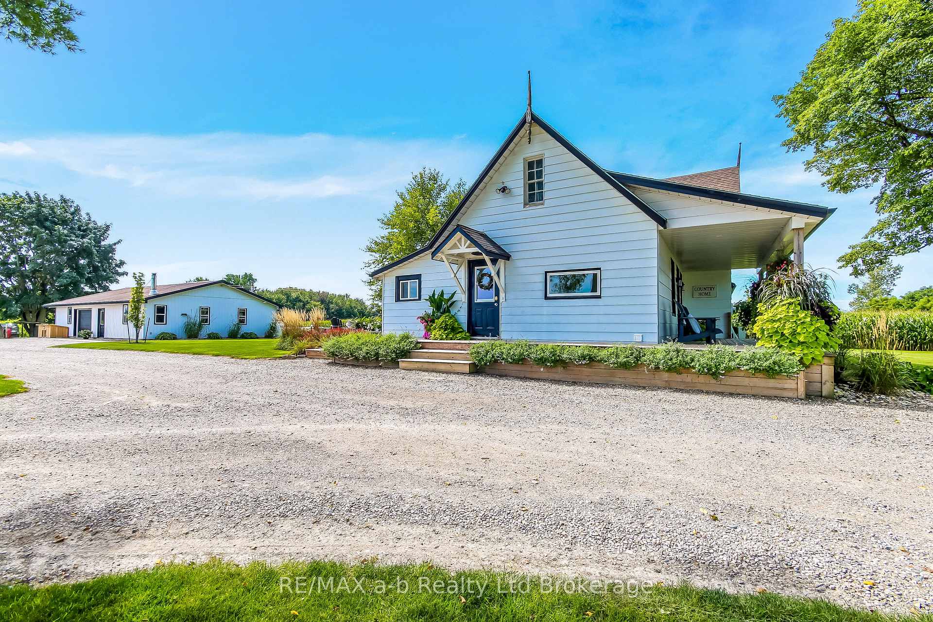 Photo 5 of 306130 Caley Road N, Norwich, Rural Norwich — HOMEH