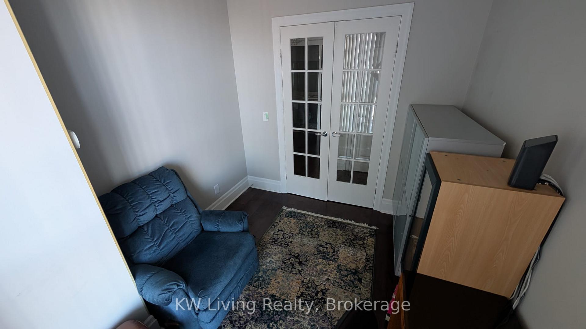 Photo 5 of Unit 610B, 21 Upper Duke Crescent, Markham, Unionville — HOMEH