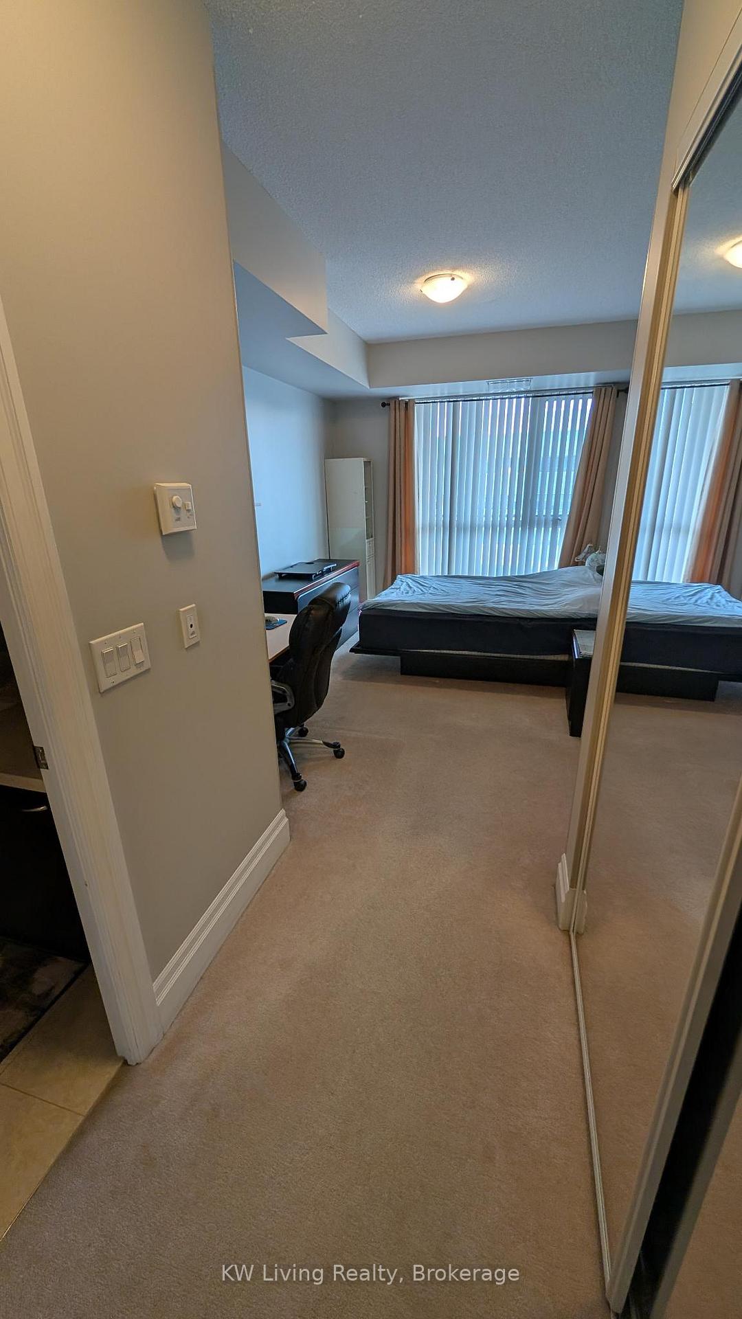 Photo 8 of Unit 610B, 21 Upper Duke Crescent, Markham, Unionville — HOMEH