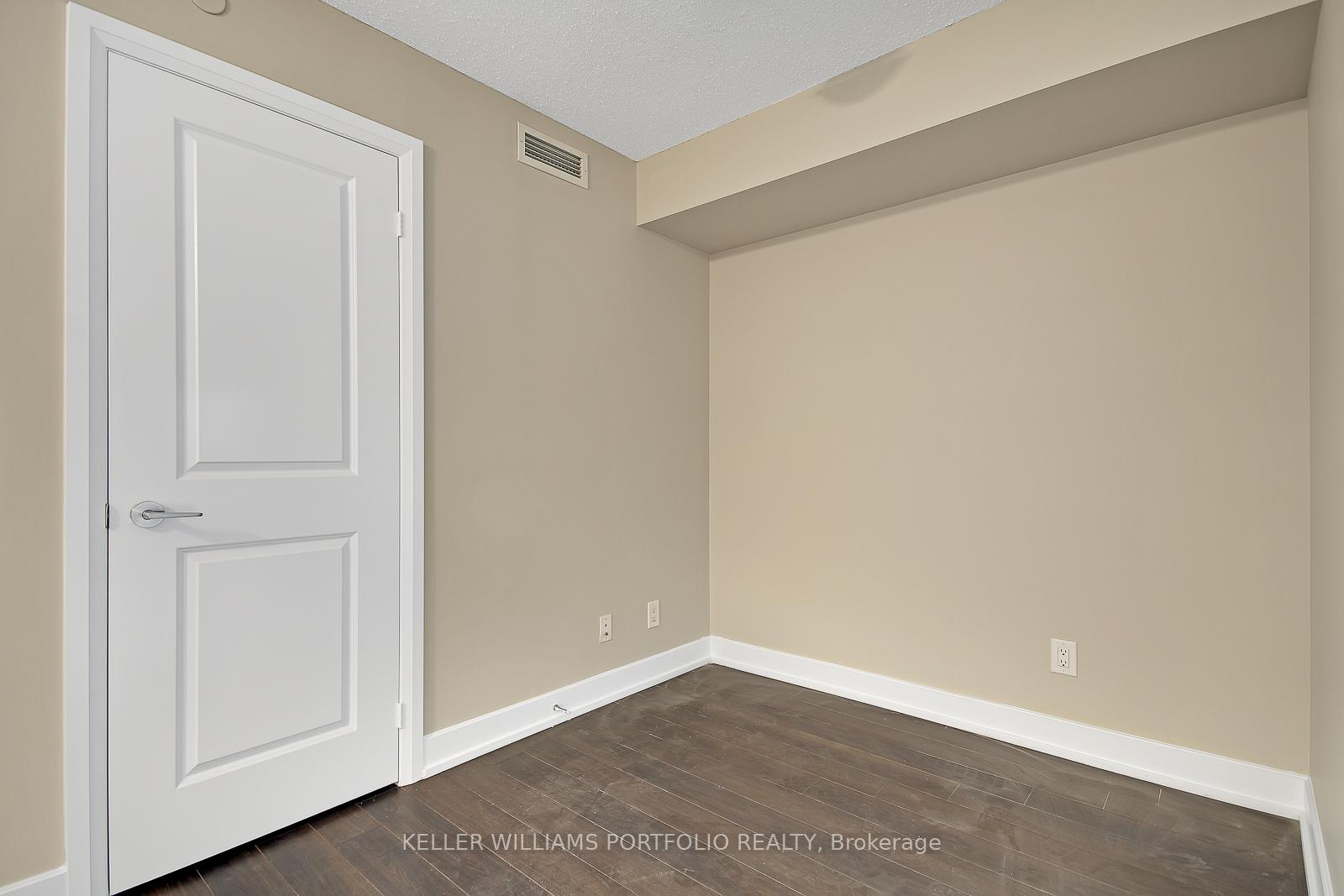 Photo 6 of Unit 509, 6 Eva Road, Etobicoke, Etobicoke West Mall — HOMEH