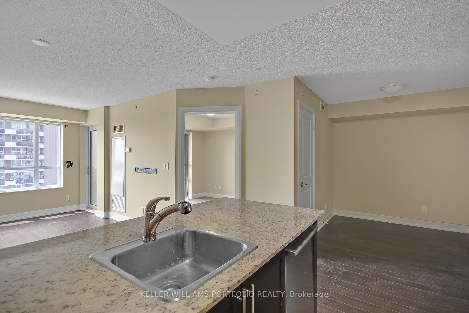 Photo 9 of Unit 509, 6 Eva Road, Etobicoke, Etobicoke West Mall — HOMEH