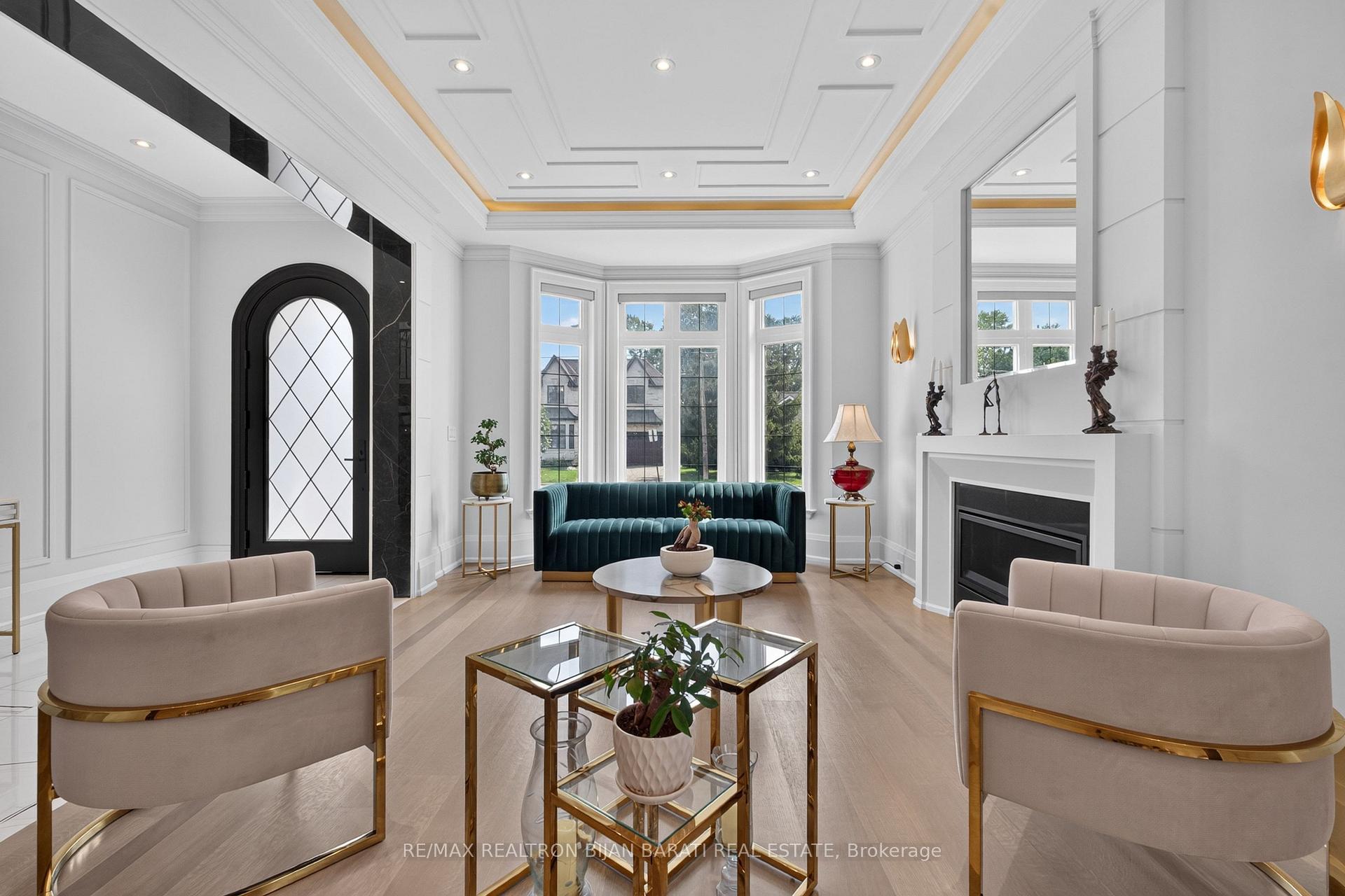Photo 5 of 22 Woodward Avenue, Markham, Grandview — HOMEH