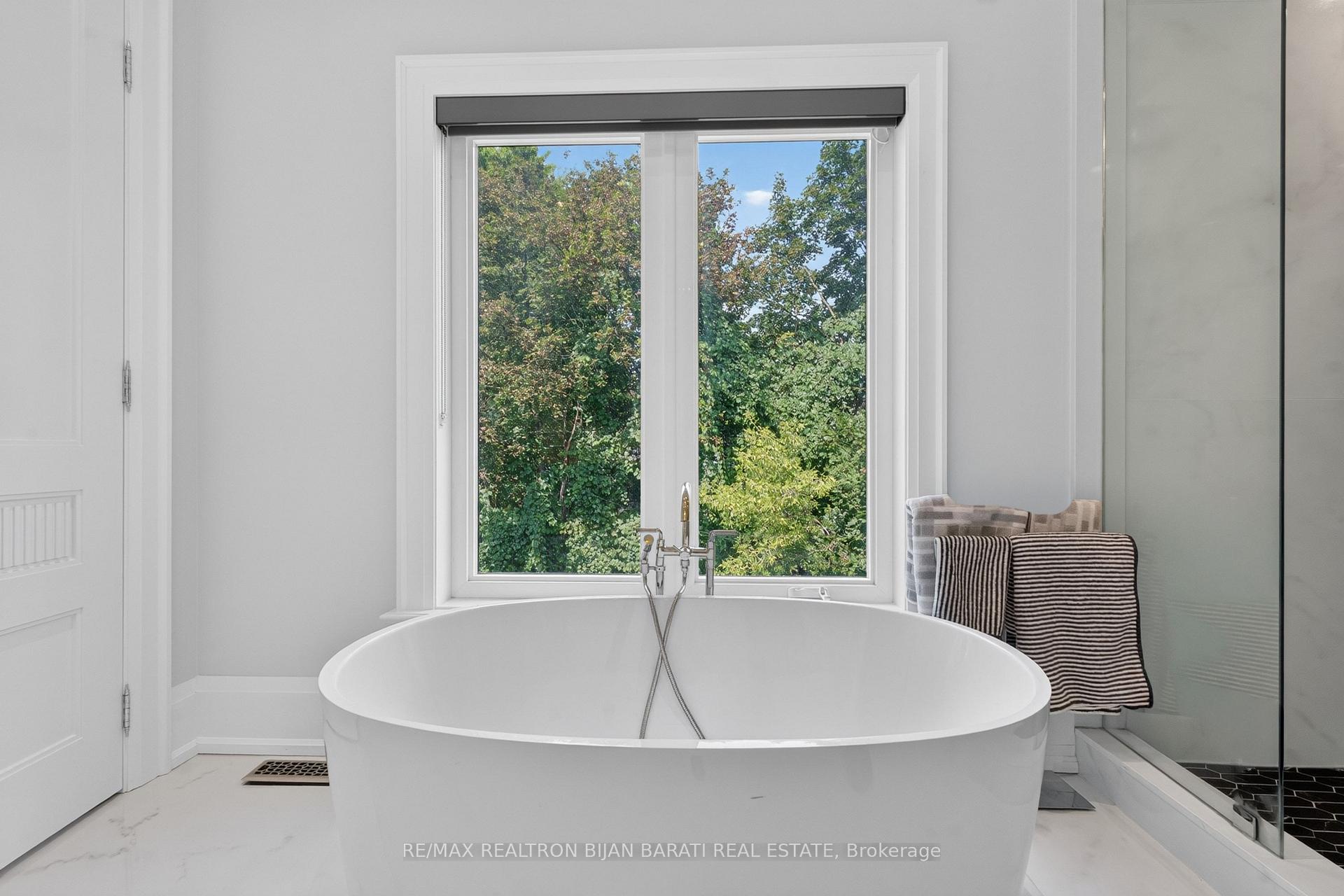 Photo 33 of 22 Woodward Avenue, Markham, Grandview — HOMEH