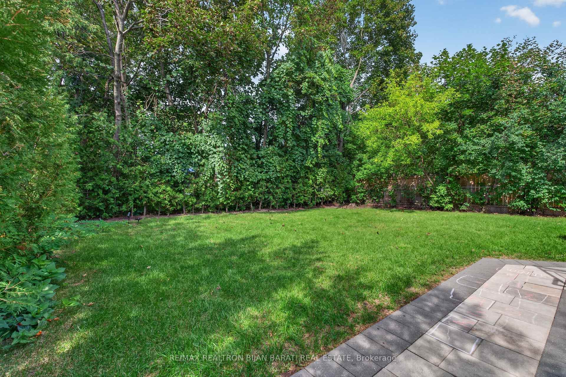 Photo 51 of 22 Woodward Avenue, Markham, Grandview — HOMEH