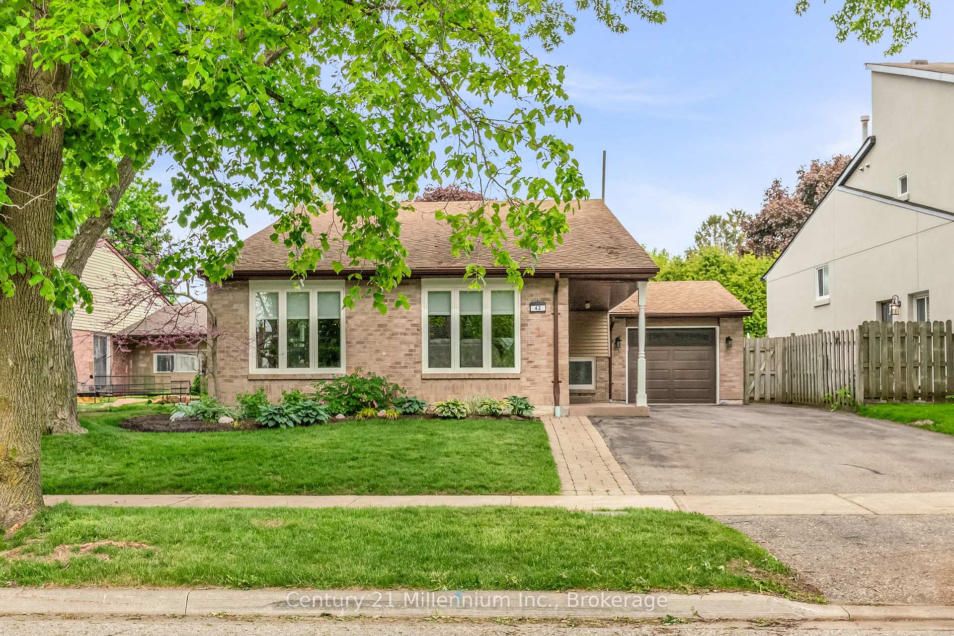 Photo of Unit Drive, 43 Stoddart Drive