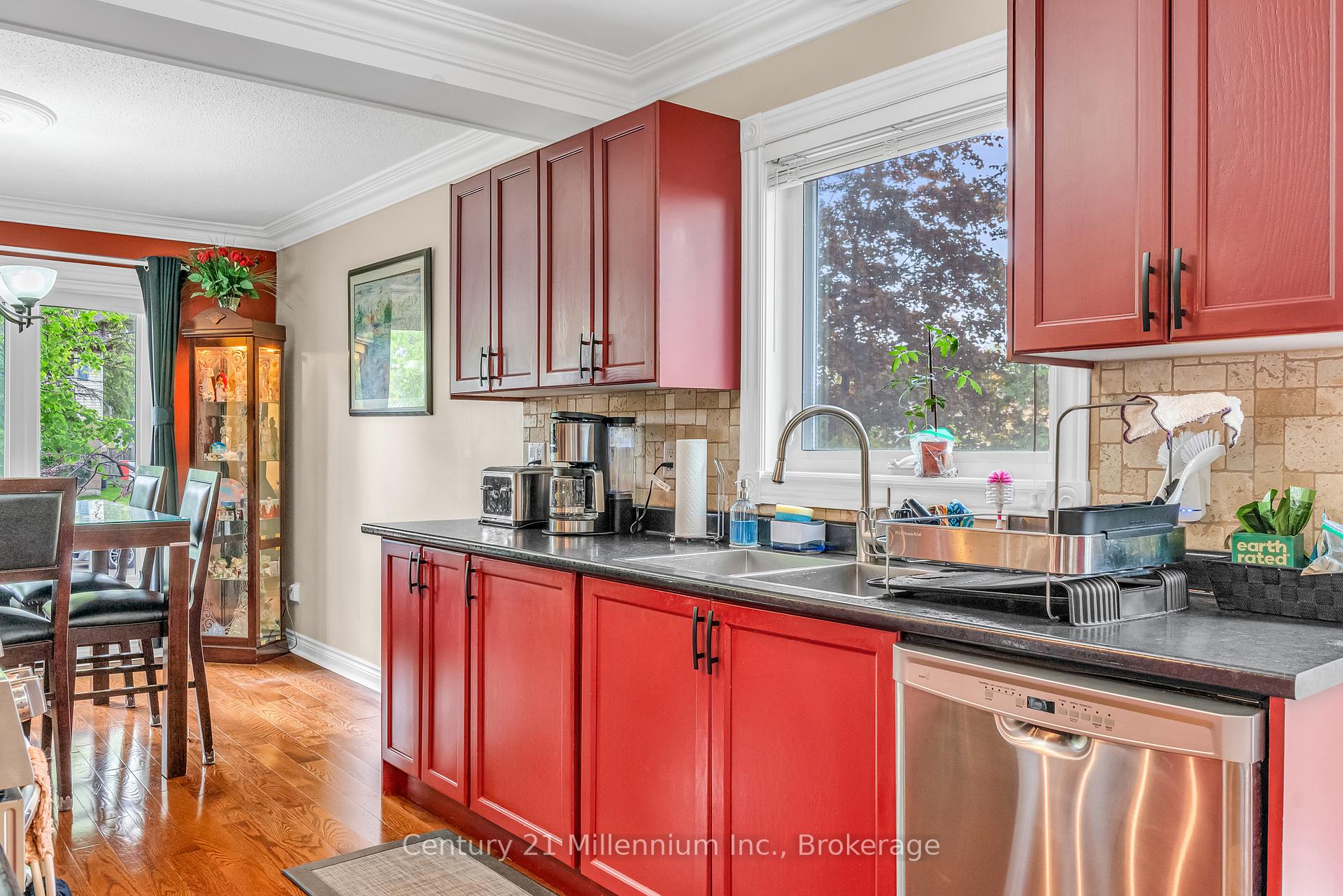 Photo 14 of Unit Drive, 43 Stoddart Drive, Aurora, Aurora Highlands — HOMEH