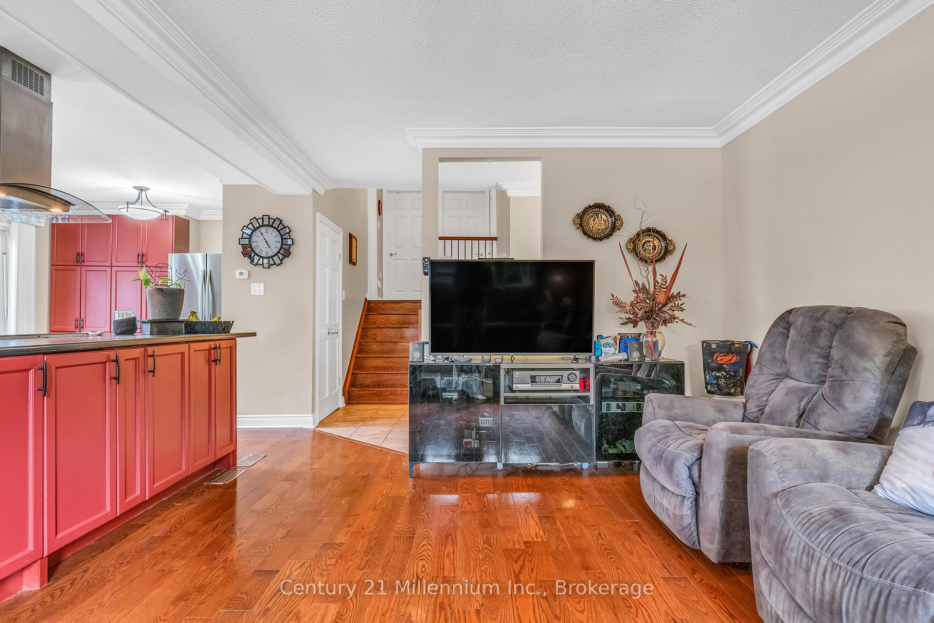 Photo 16 of Unit Drive, 43 Stoddart Drive, Aurora, Aurora Highlands — HOMEH