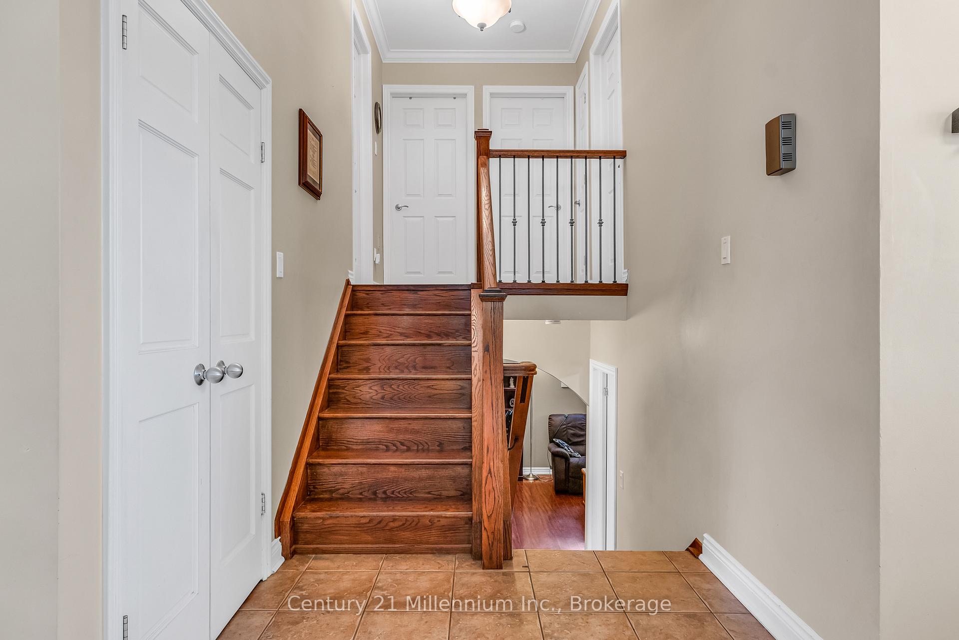 Photo 17 of Unit Drive, 43 Stoddart Drive, Aurora, Aurora Highlands — HOMEH
