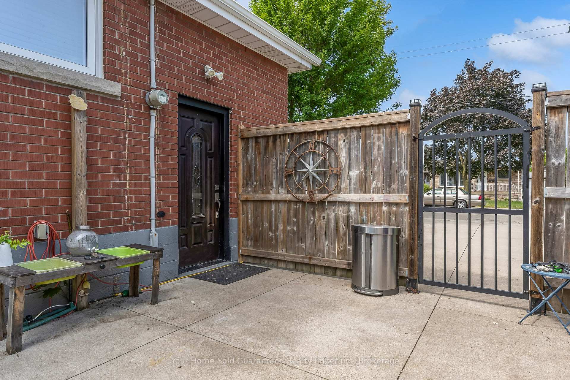 Photo 23 of 6 Beacon Avenue, Hamilton, Huntington — HOMEH