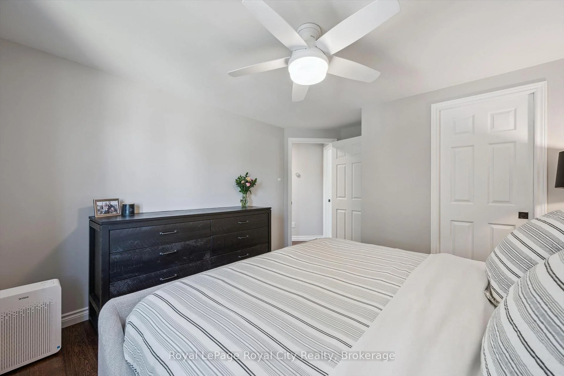 Photo 21 of 22 Pacific Place, Guelph, Dovercliffe Park/Old University — HOMEH
