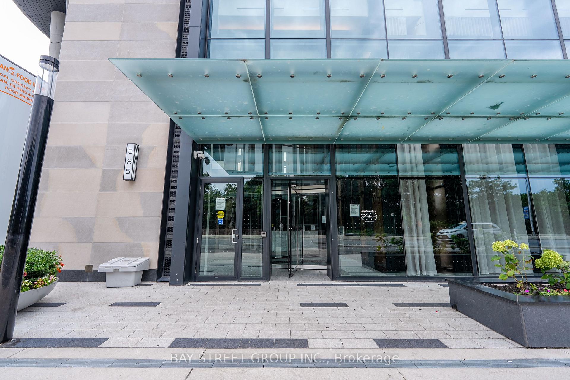 Photo 2 of Unit 3222, 585 Bloor Street E, Toronto, North St. James Town — HOMEH