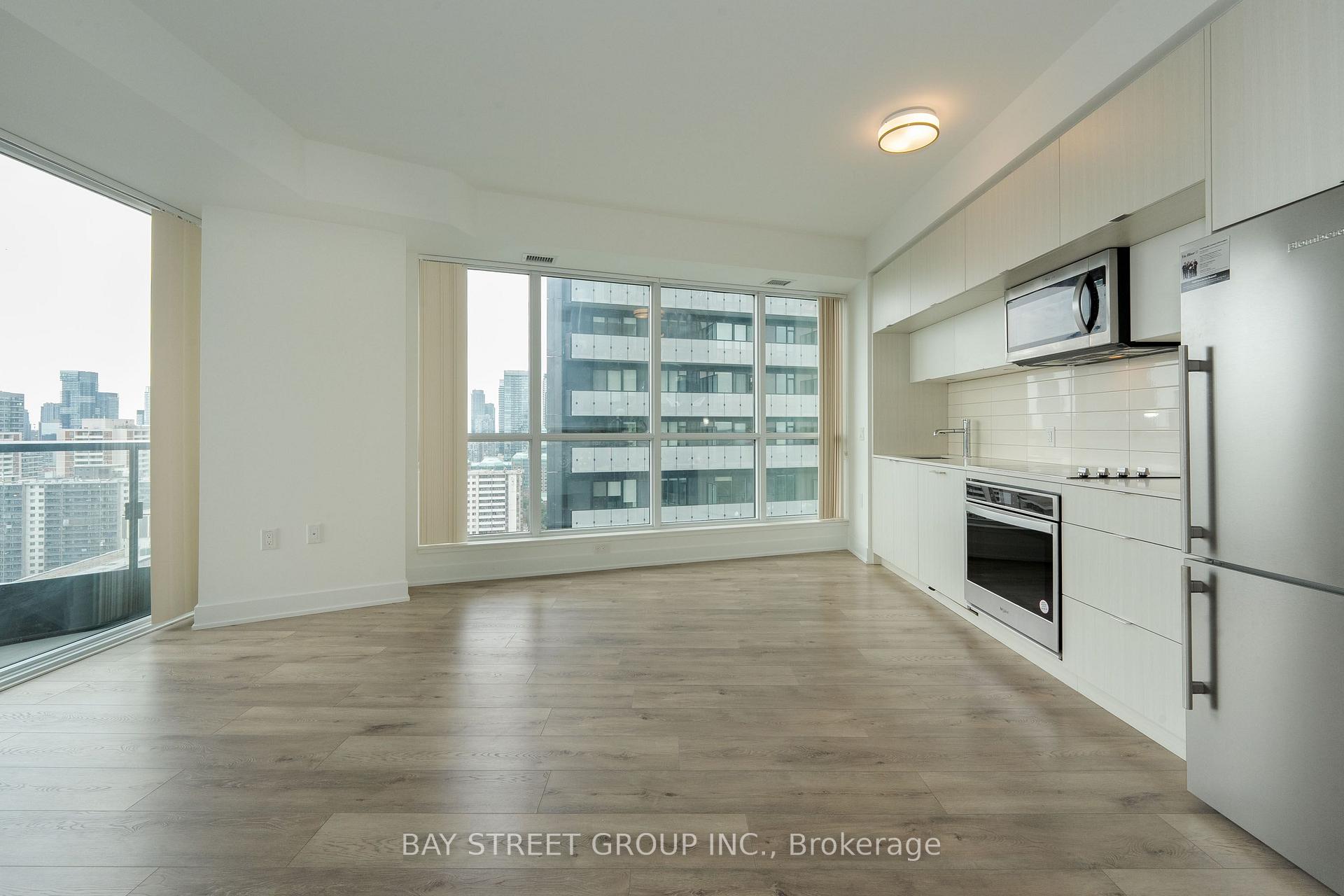 Photo 4 of Unit 3222, 585 Bloor Street E, Toronto, North St. James Town — HOMEH