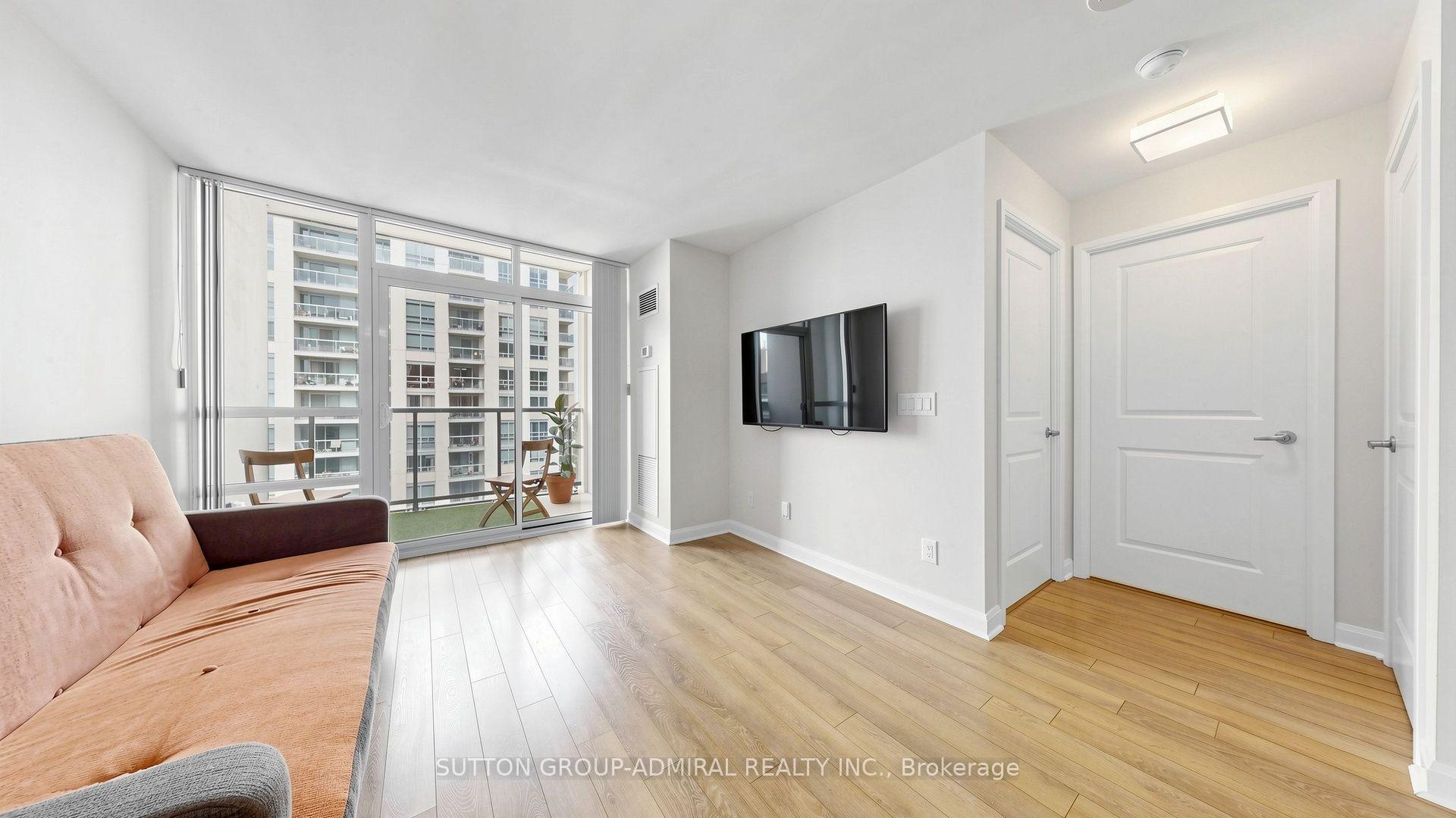 Photo 5 of Unit 1713, 1 Michael Power Place, Etobicoke, Islington-City Centre West — HOMEH