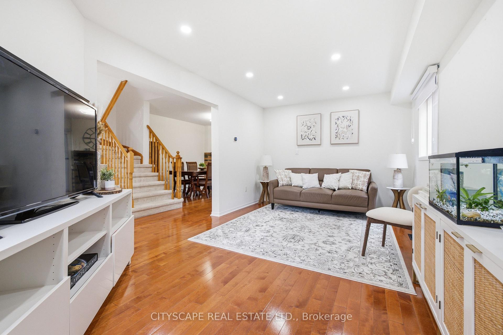 Photo 11 of 1143 Windgrove Square, Pickering, Liverpool — HOMEH