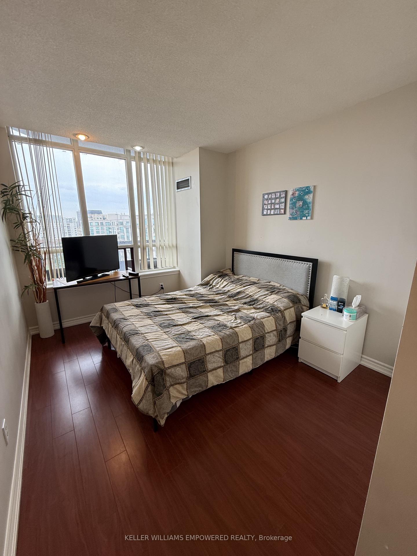 Photo 16 of Unit PH106, 81 Townsgate Drive, Vaughan, Crestwood-Springfarm-Yorkhill — HOMEH