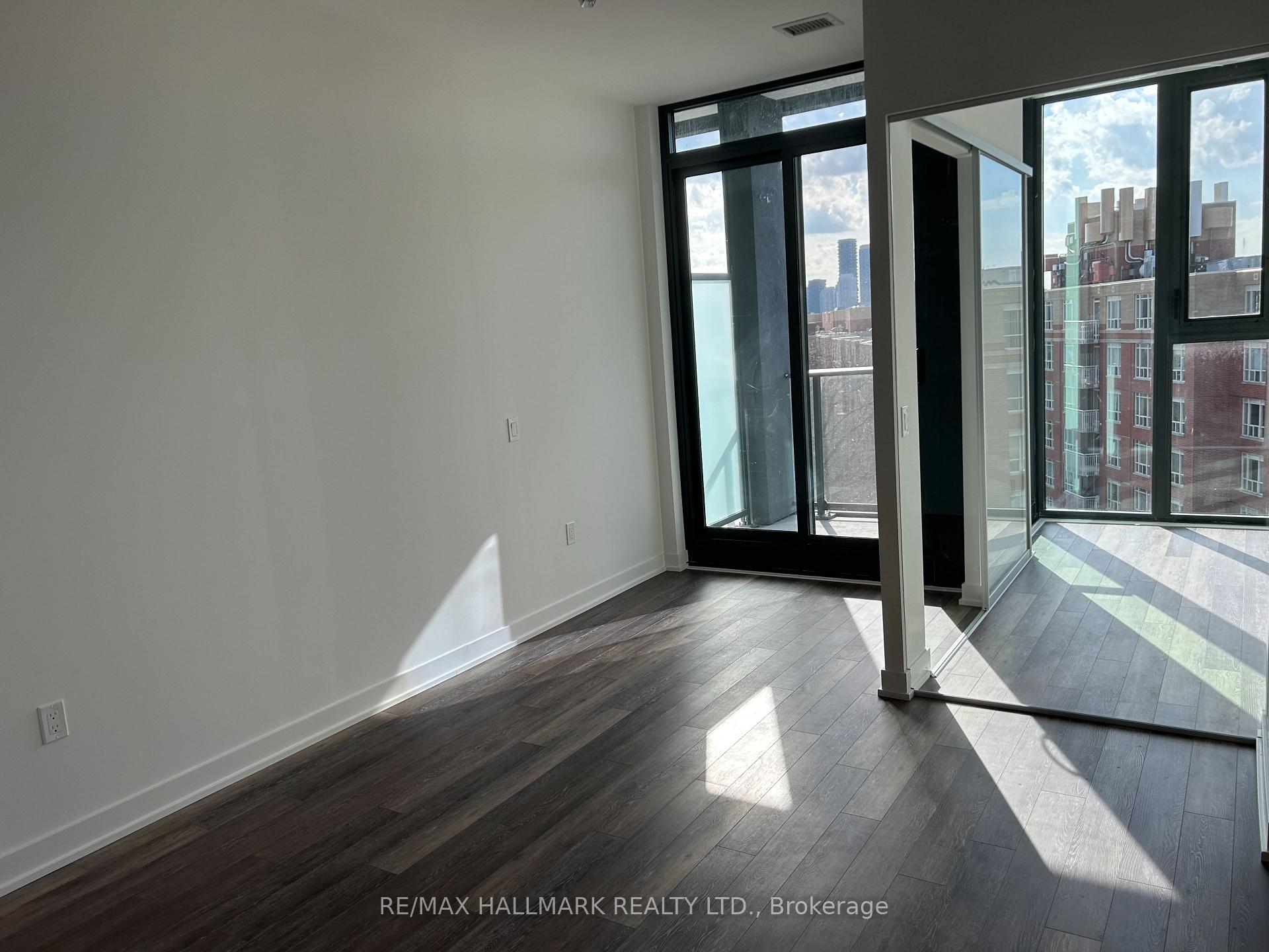 Photo 6 of Unit 715, 250 Lawrence Avenue, Toronto, Lawrence Park North — HOMEH