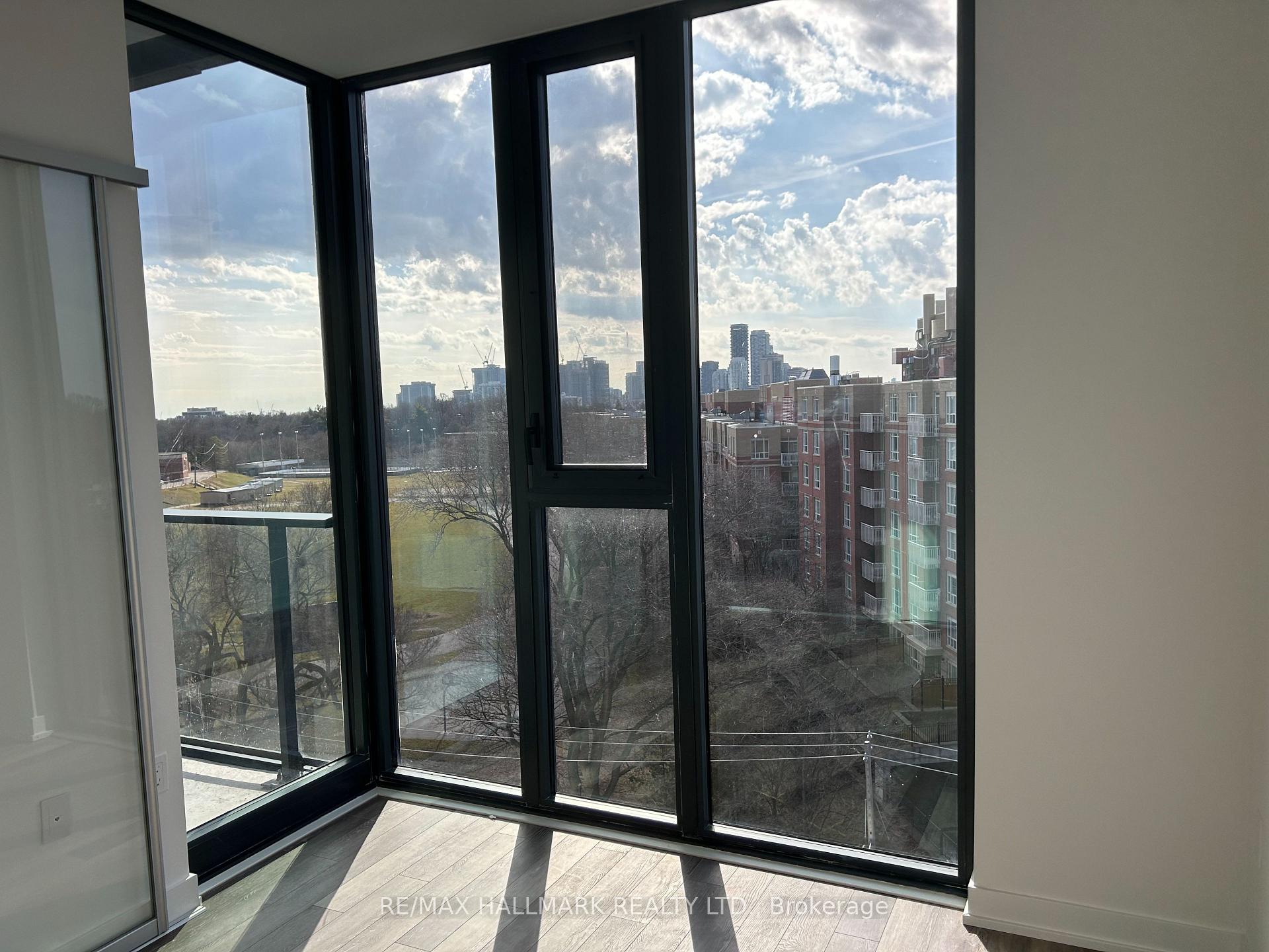 Photo 9 of Unit 715, 250 Lawrence Avenue, Toronto, Lawrence Park North — HOMEH