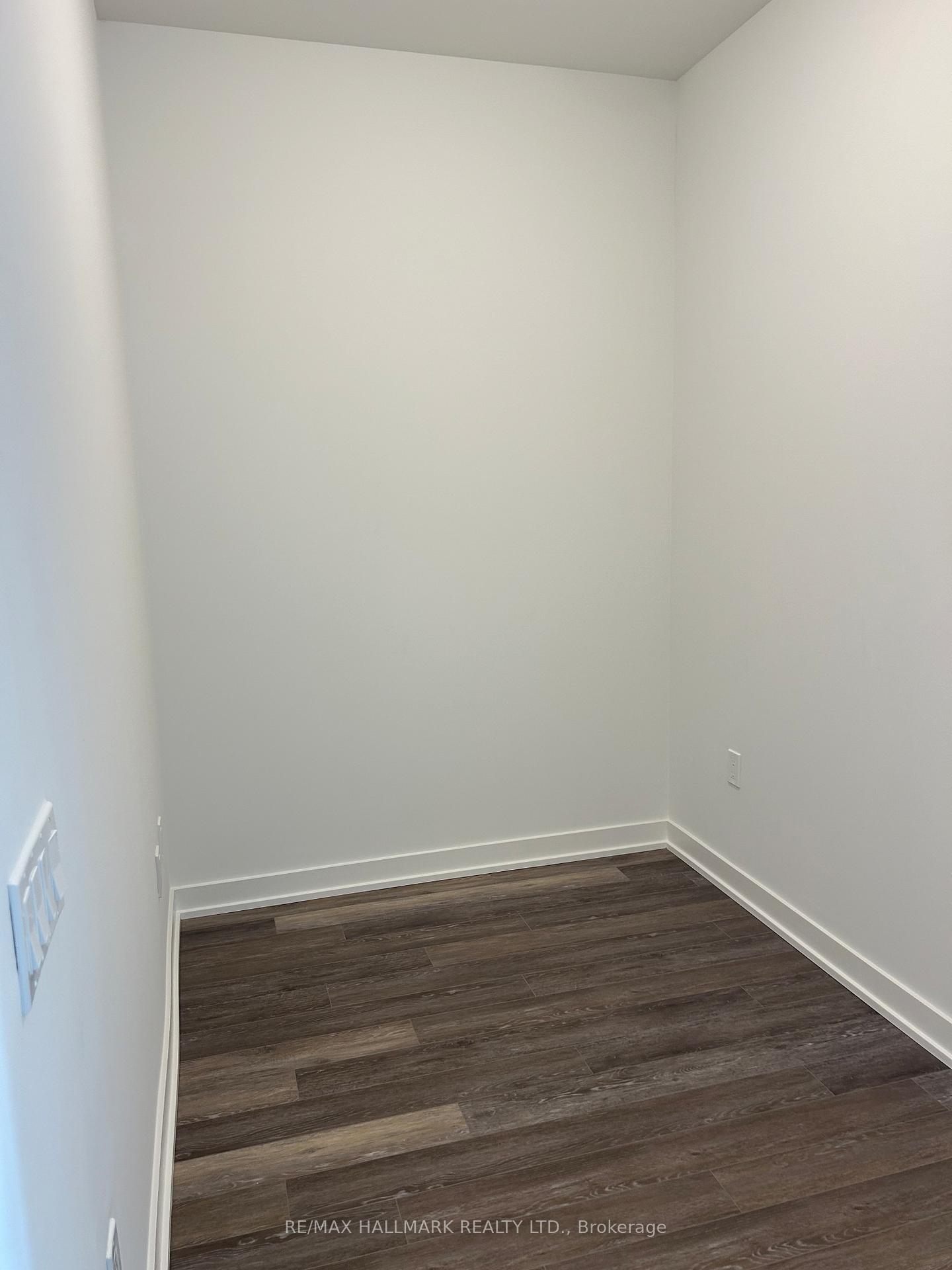 Photo 11 of Unit 715, 250 Lawrence Avenue, Toronto, Lawrence Park North — HOMEH