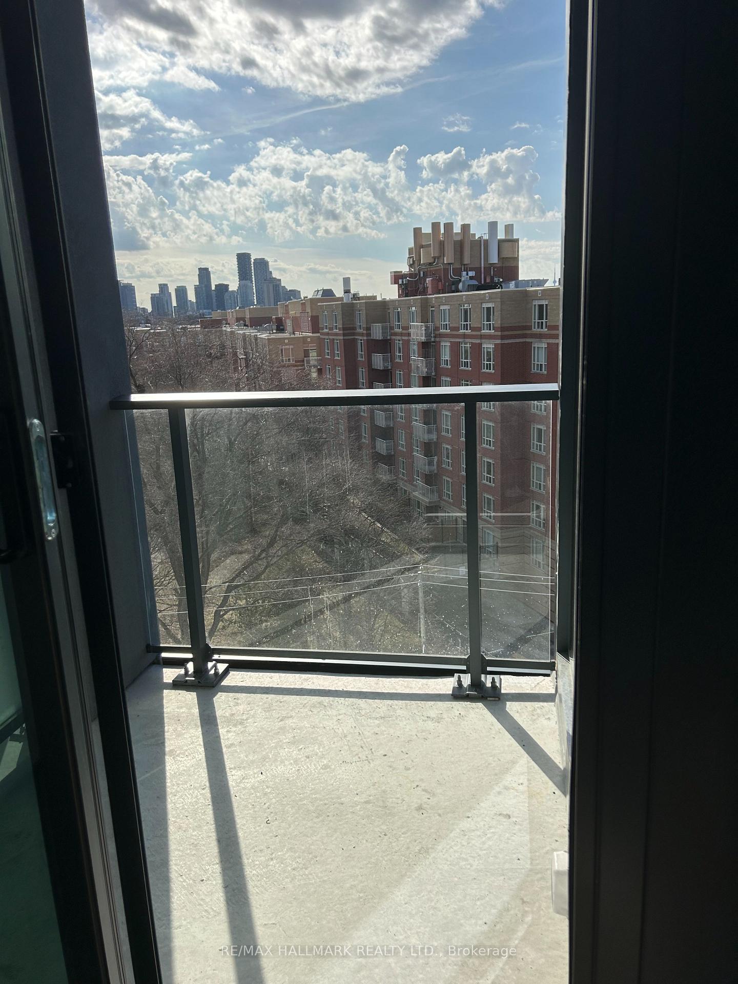 Photo 14 of Unit 715, 250 Lawrence Avenue, Toronto, Lawrence Park North — HOMEH
