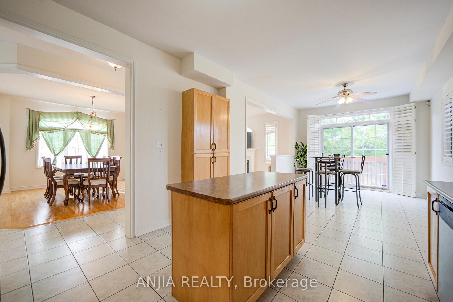 Photo 13 of 65 Staynor Crescent, Markham, Wismer — HOMEH