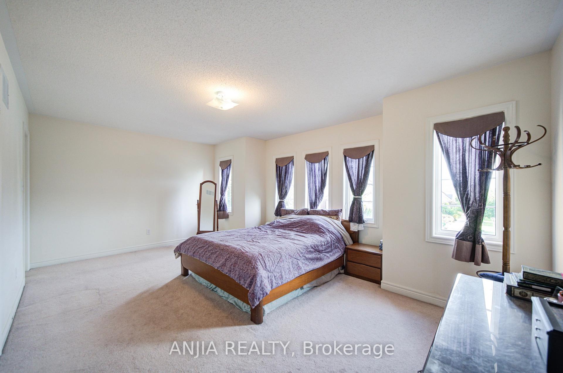 Photo 22 of 65 Staynor Crescent, Markham, Wismer — HOMEH