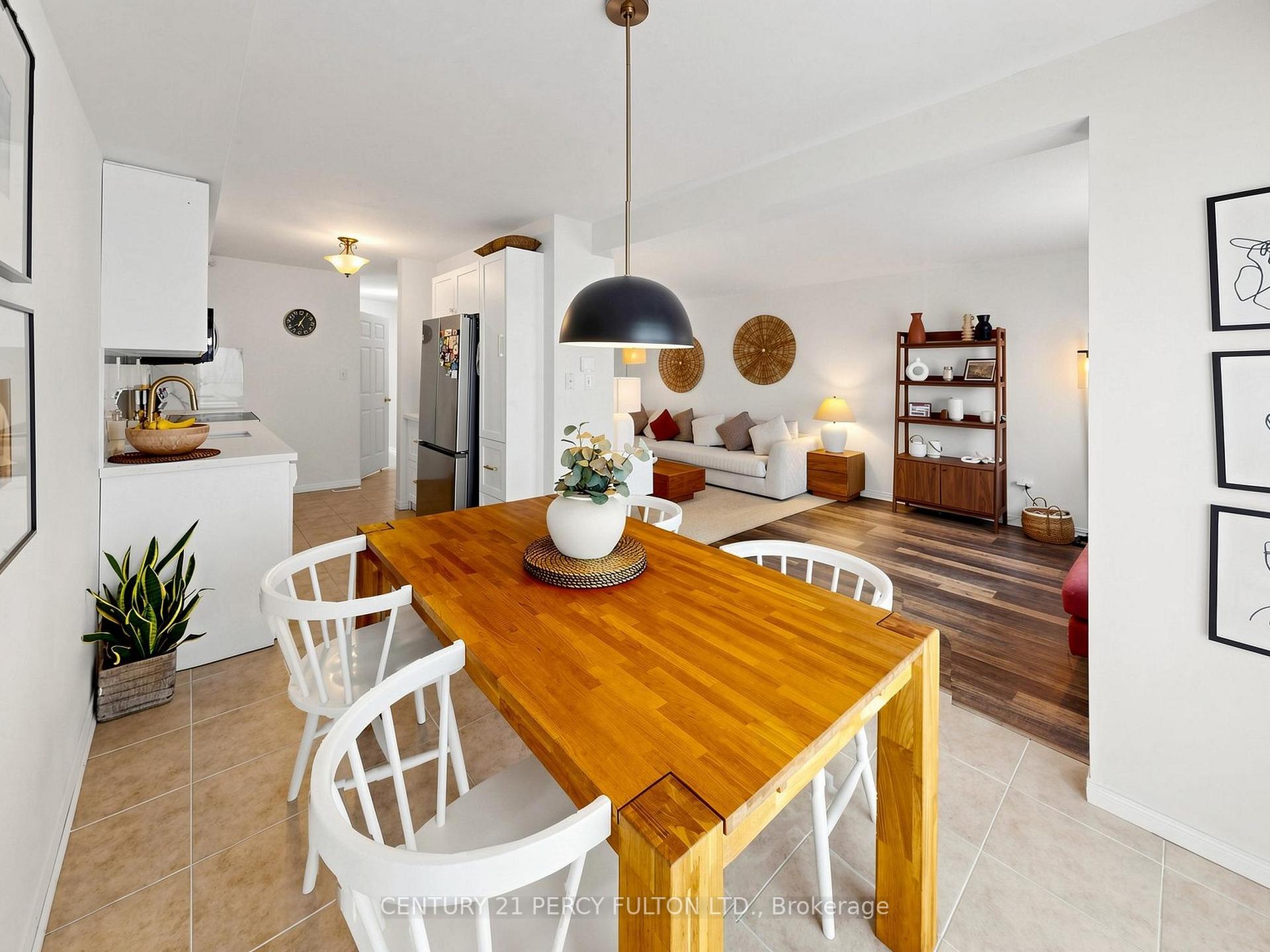 Photo 13 of 229 Dicenzo Drive, Hamilton, Ryckmans — HOMEH