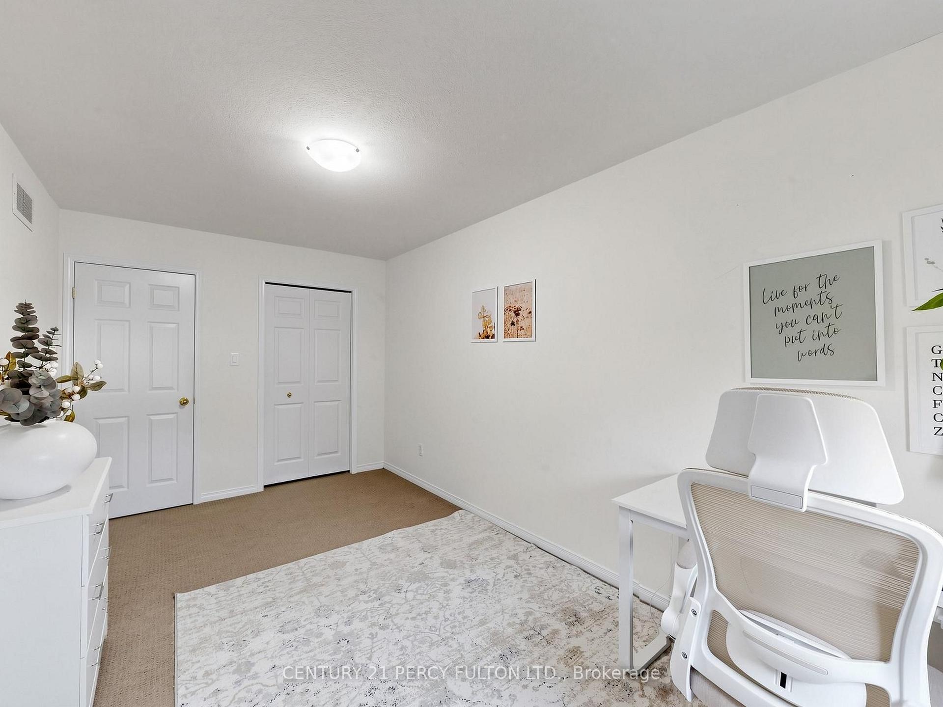 Photo 25 of 229 Dicenzo Drive, Hamilton, Ryckmans — HOMEH