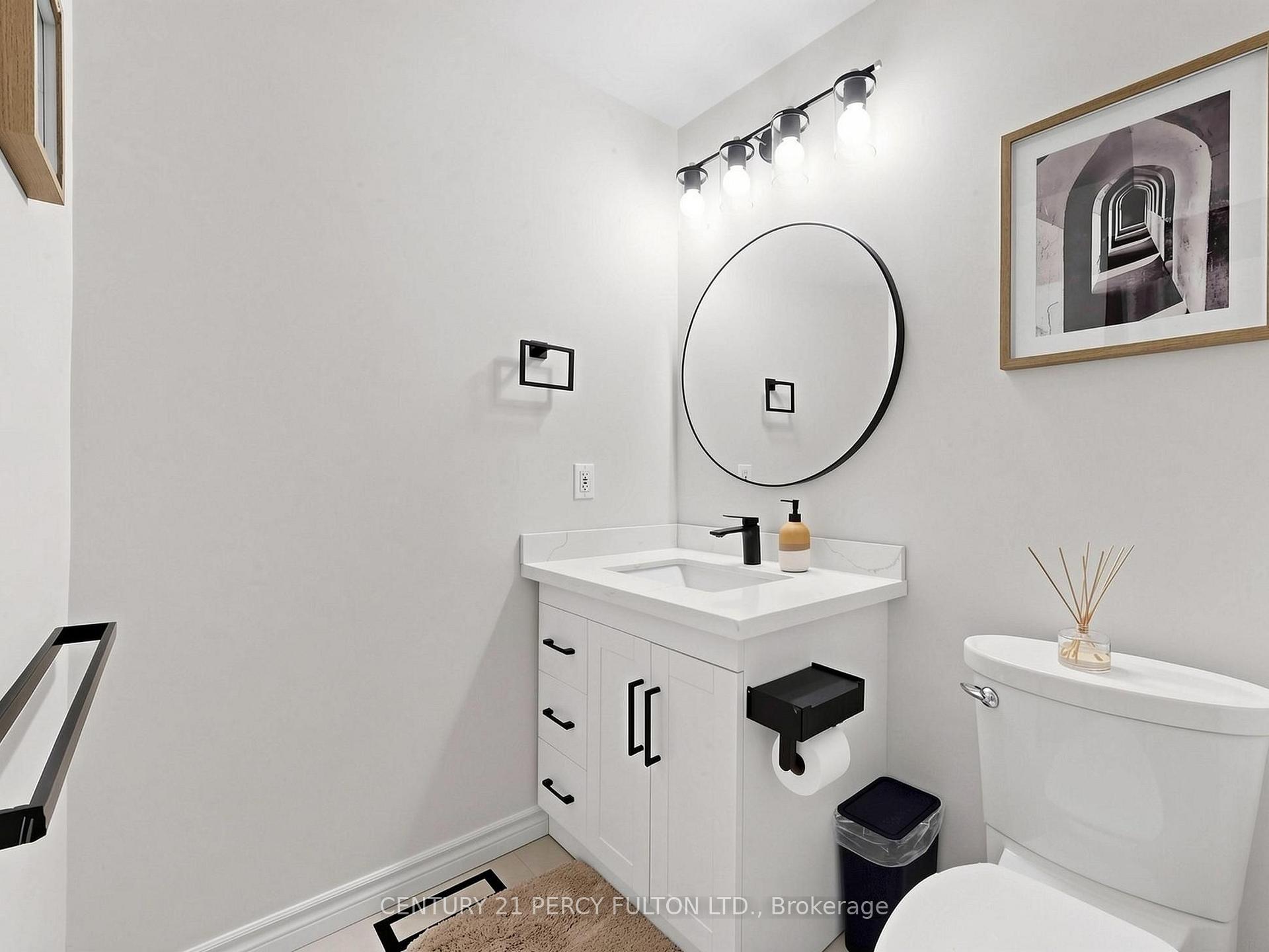 Photo 29 of 229 Dicenzo Drive, Hamilton, Ryckmans — HOMEH