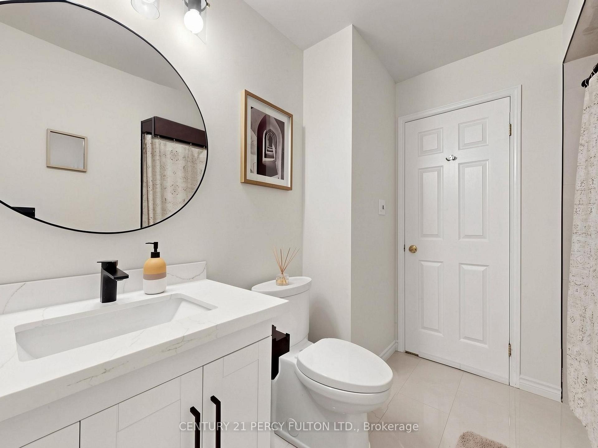 Photo 30 of 229 Dicenzo Drive, Hamilton, Ryckmans — HOMEH