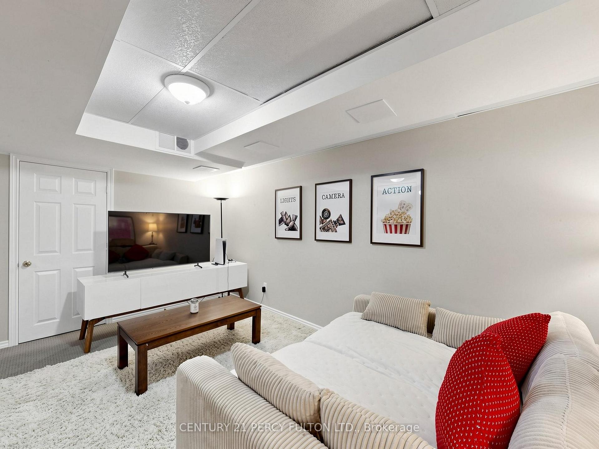 Photo 36 of 229 Dicenzo Drive, Hamilton, Ryckmans — HOMEH