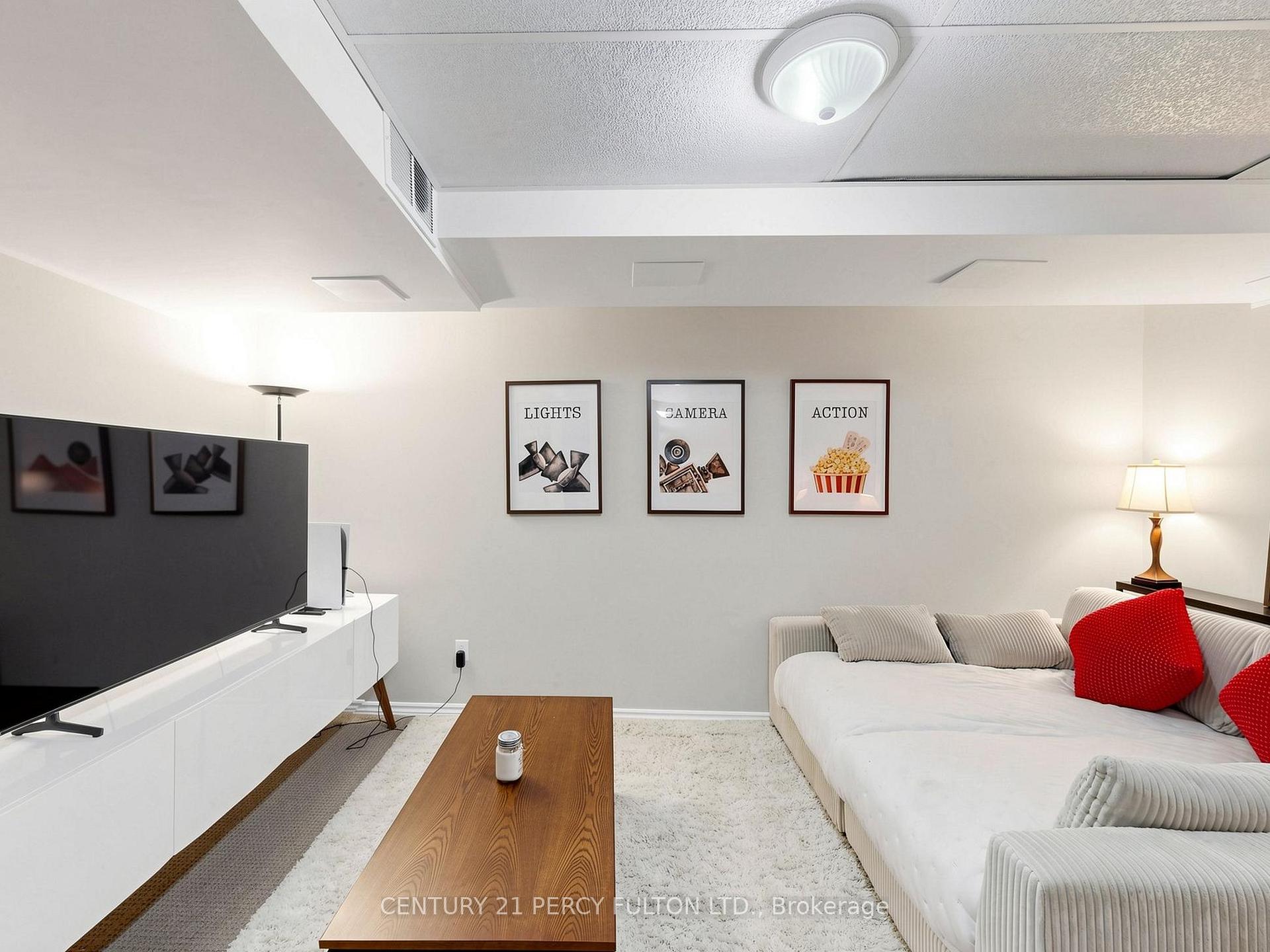 Photo 37 of 229 Dicenzo Drive, Hamilton, Ryckmans — HOMEH