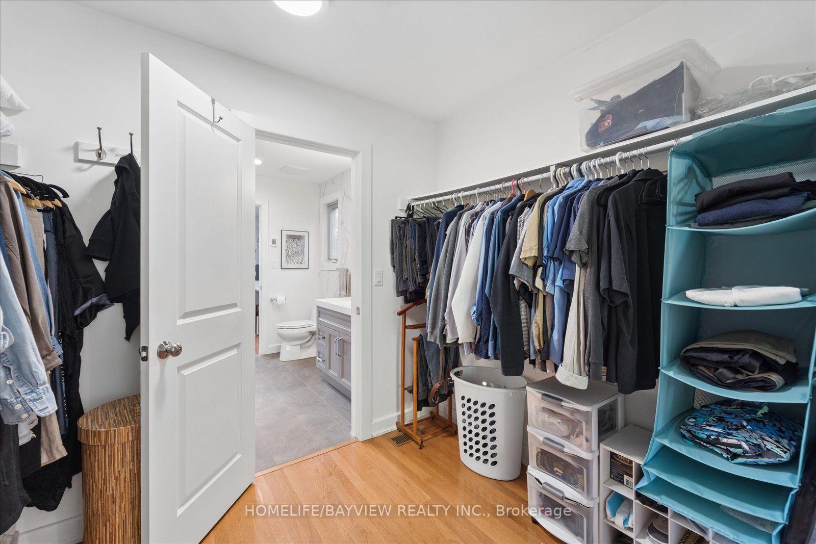 Photo 24 of 24 Ravenscroft Circle, North York, Bayview Village — HOMEH