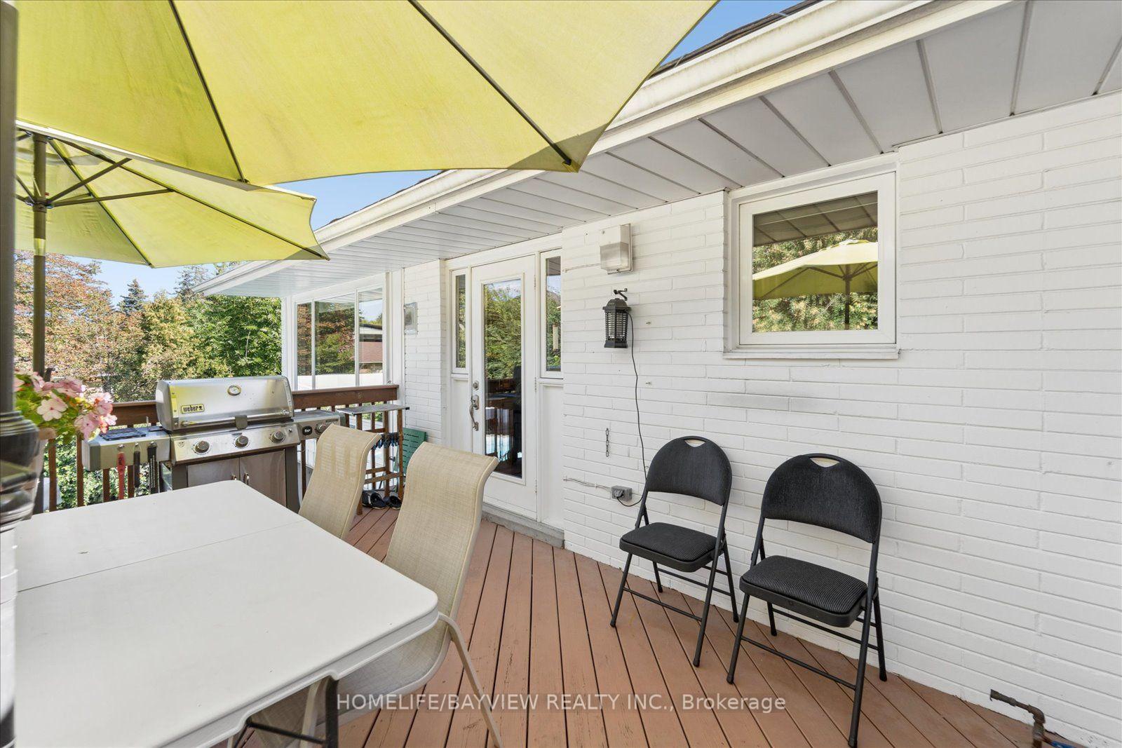 Photo 37 of 24 Ravenscroft Circle, North York, Bayview Village — HOMEH