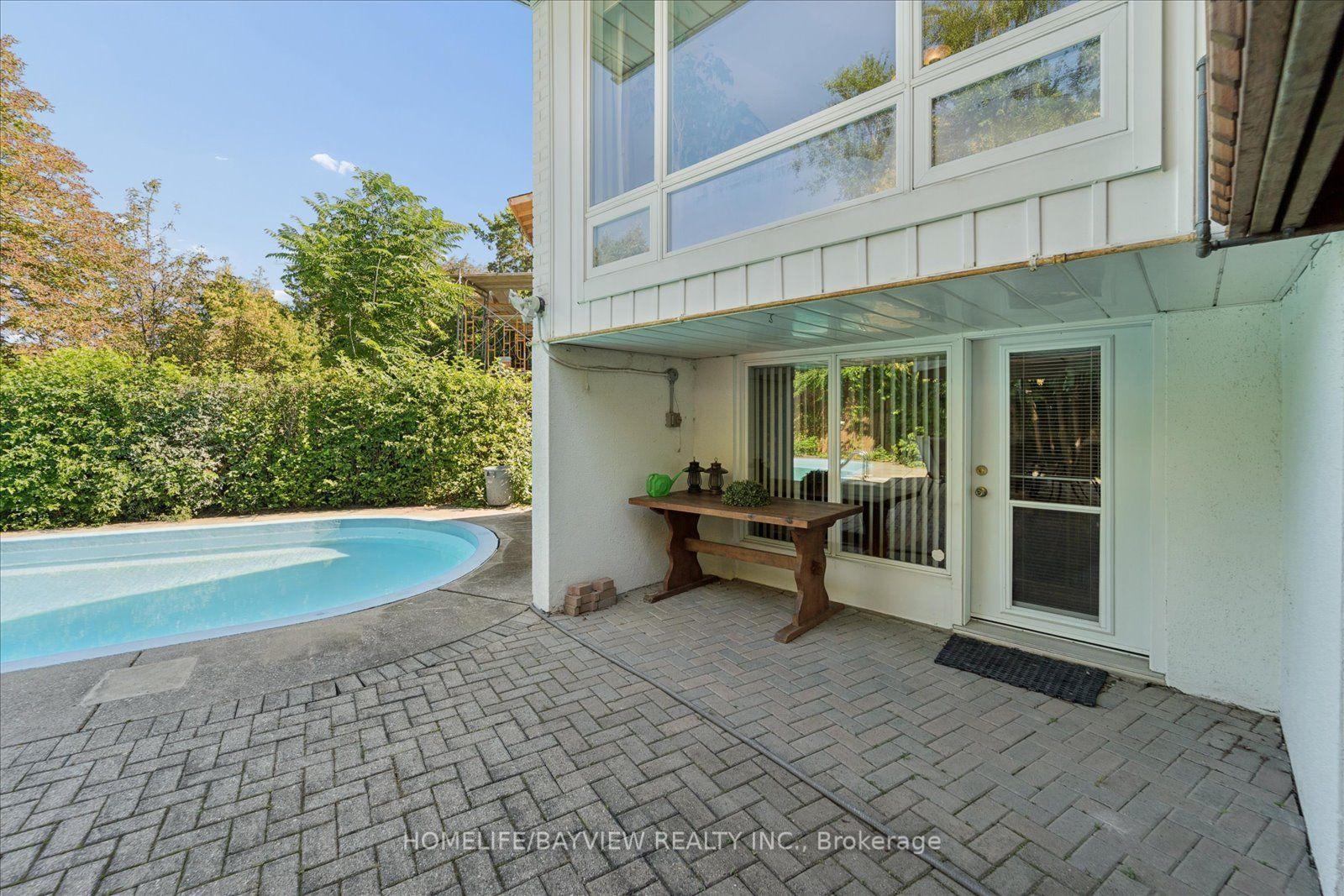 Photo 43 of 24 Ravenscroft Circle, North York, Bayview Village — HOMEH