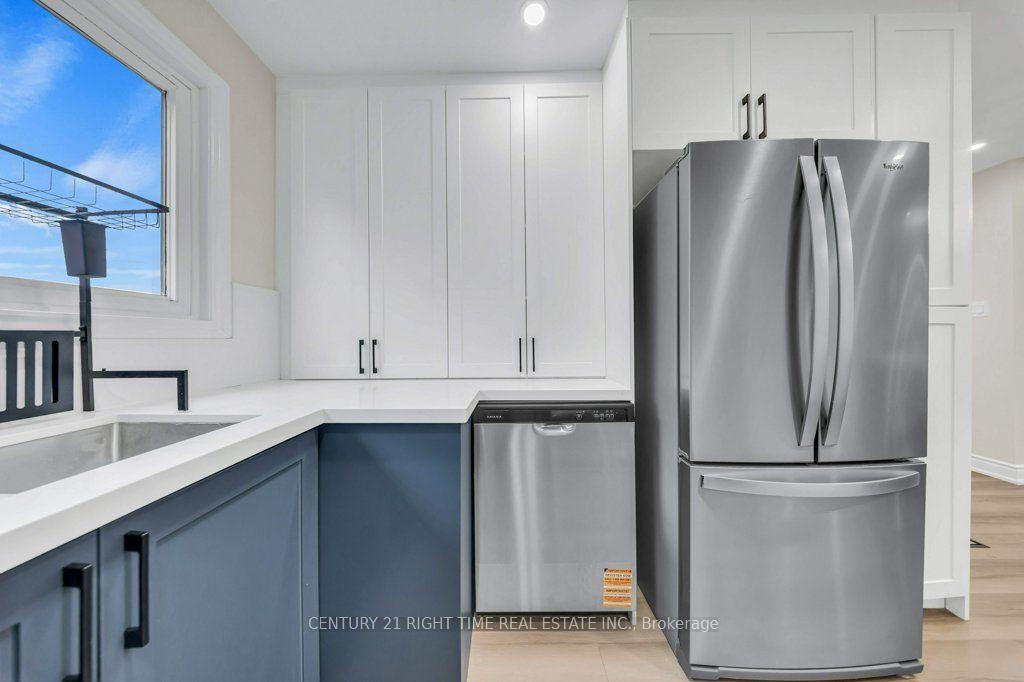 Photo 12 of 441 West 5th Street, Hamilton, Bonnington — HOMEH