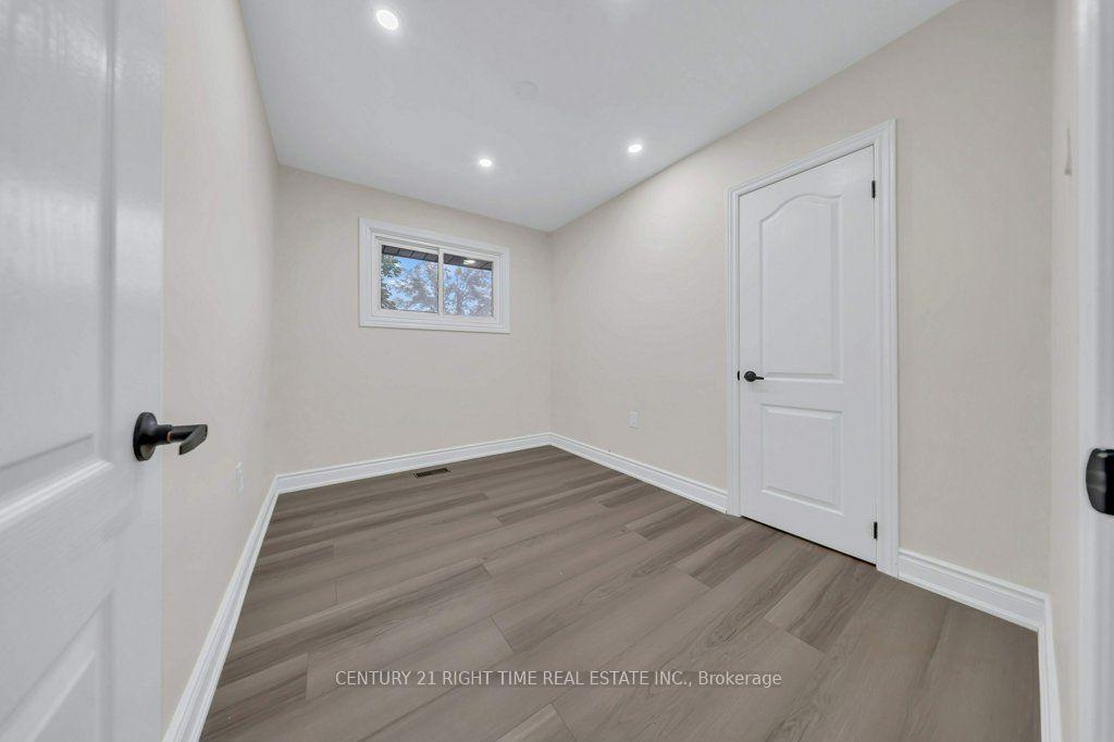 Photo 19 of 441 West 5th Street, Hamilton, Bonnington — HOMEH