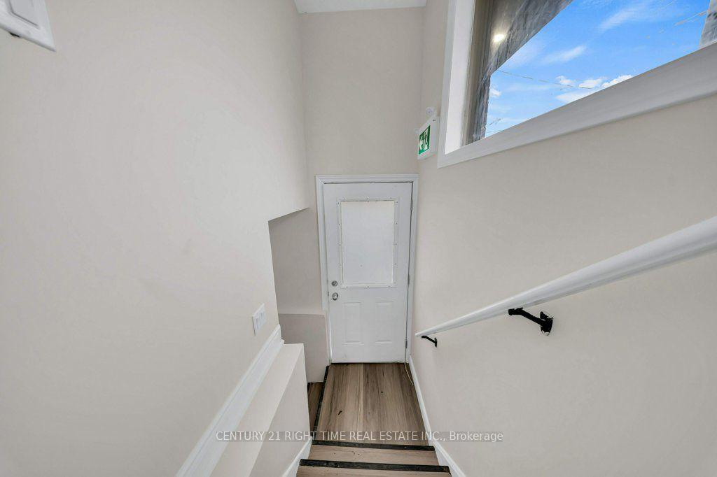 Photo 23 of 441 West 5th Street, Hamilton, Bonnington — HOMEH