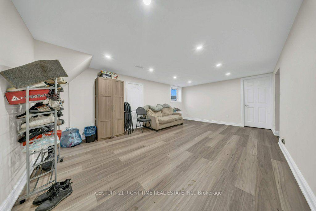 Photo 25 of 441 West 5th Street, Hamilton, Bonnington — HOMEH
